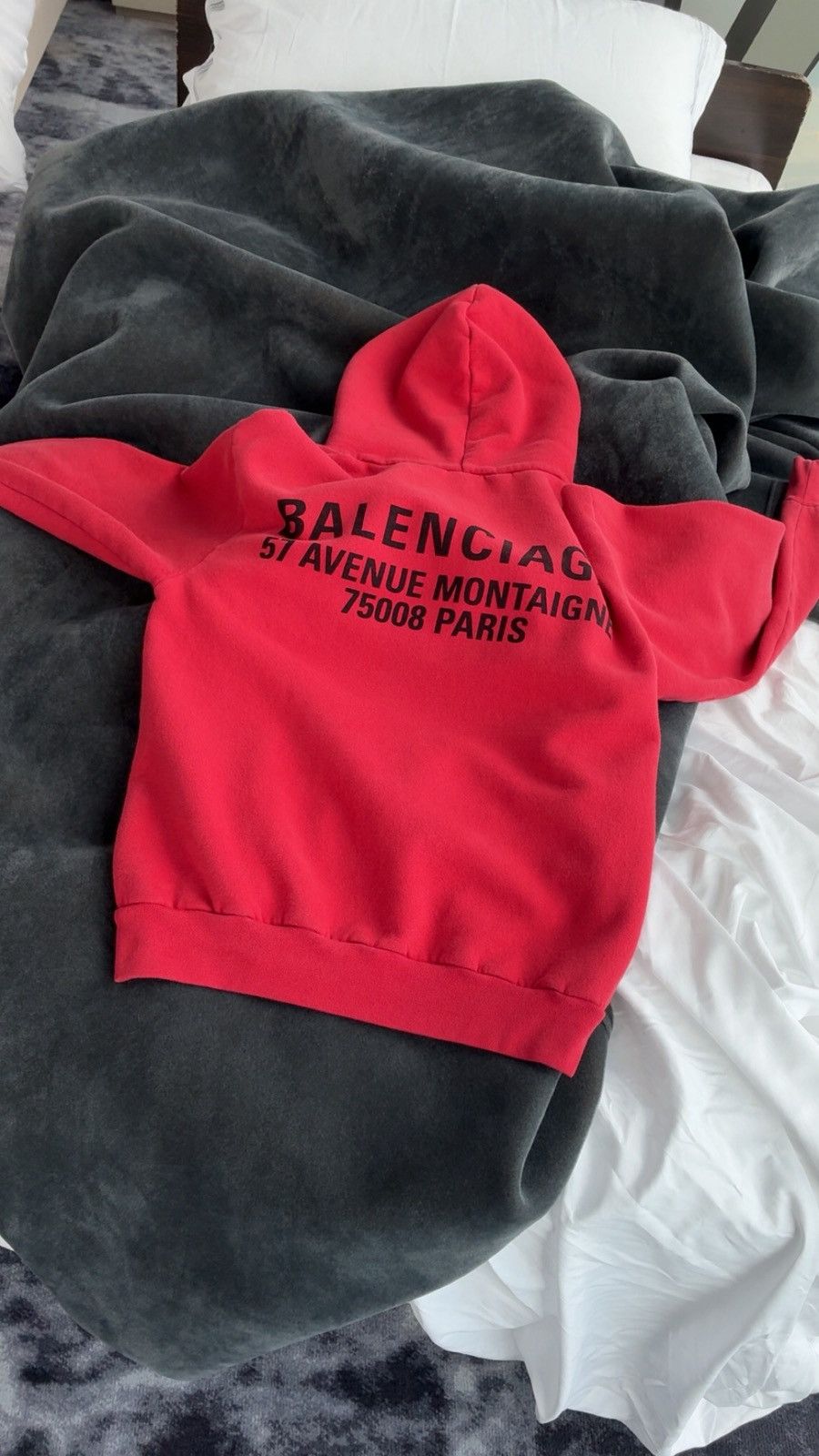 Balenciaga Balenciaga New Logo Out Now Size US M / EU 48-50 / 2 - 4 Thumbnail