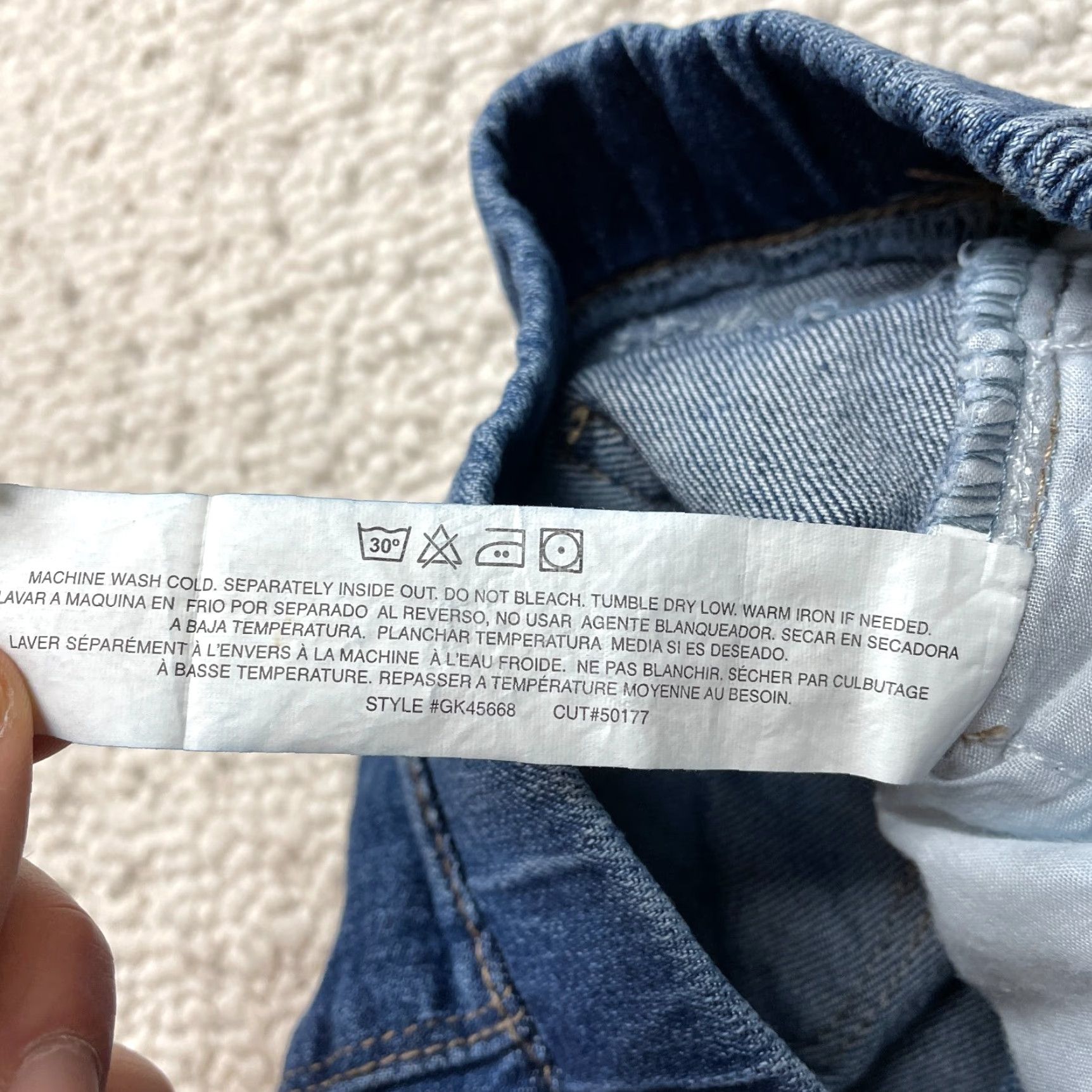 Vintage YMI Skirt Girls Small Blue Denim Dark Wash Distressed Elastic Waist Short Jean Size 28" / US 6 / IT 42 - 7 Thumbnail