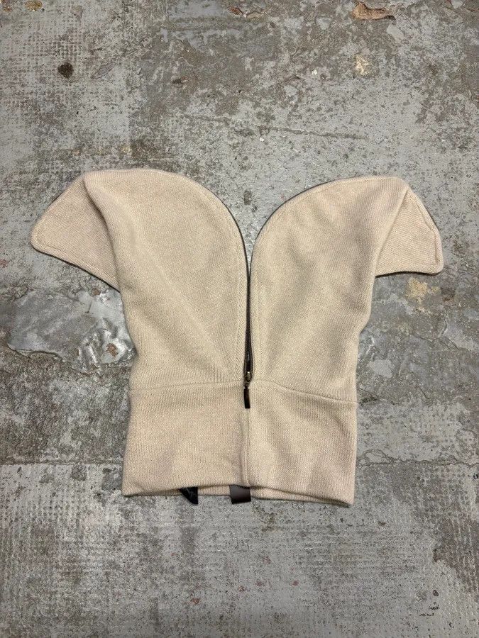 Emporio Armani AW2019 Emporio Armani Beige Zipped Hood Scarf Size ONE SIZE - 5 Thumbnail