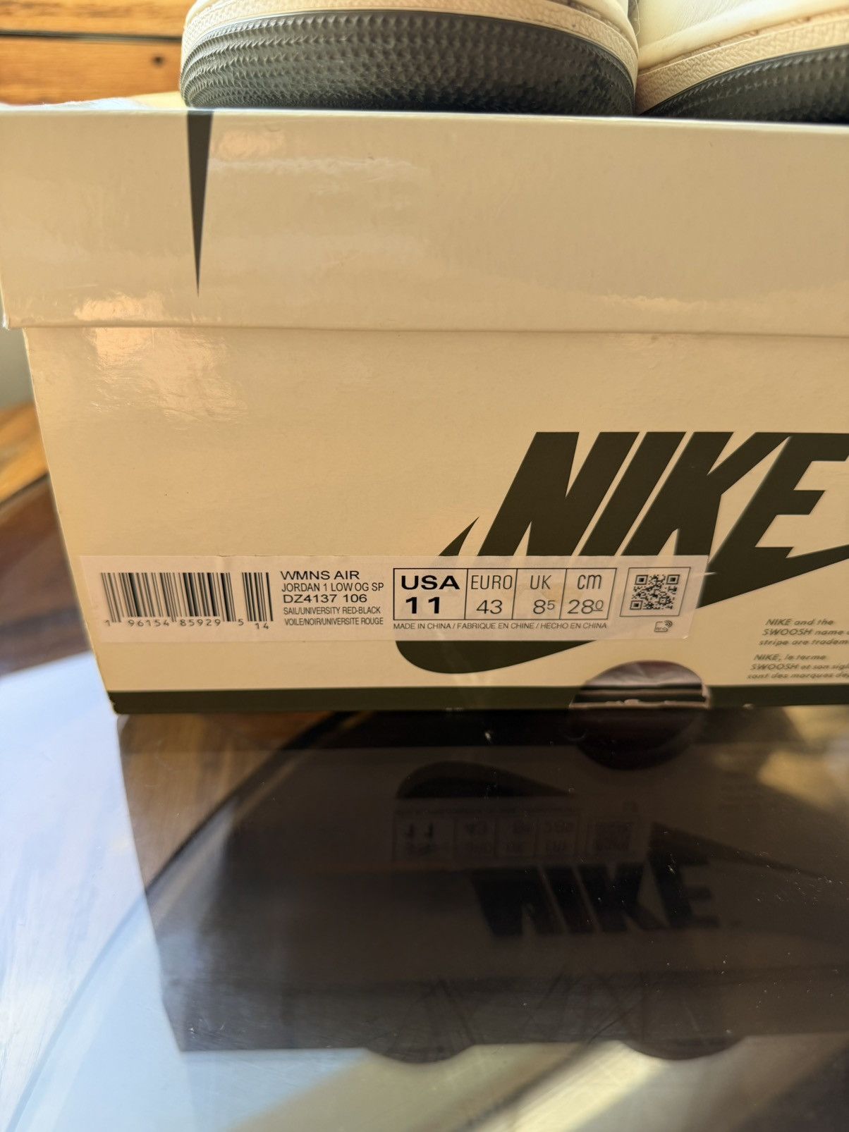 Jordan Brand × Travis Scott Jordan 1 Travis Scott Olive Size US 9.5 / EU 42-43 - 4 Thumbnail