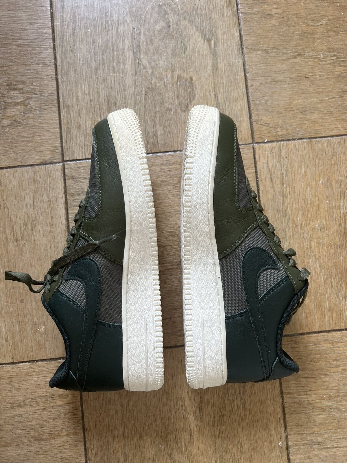 Nike Nike Air Force 1 Low Gore-Tex Size US 8.5 / EU 41-42 - 2 Thumbnail