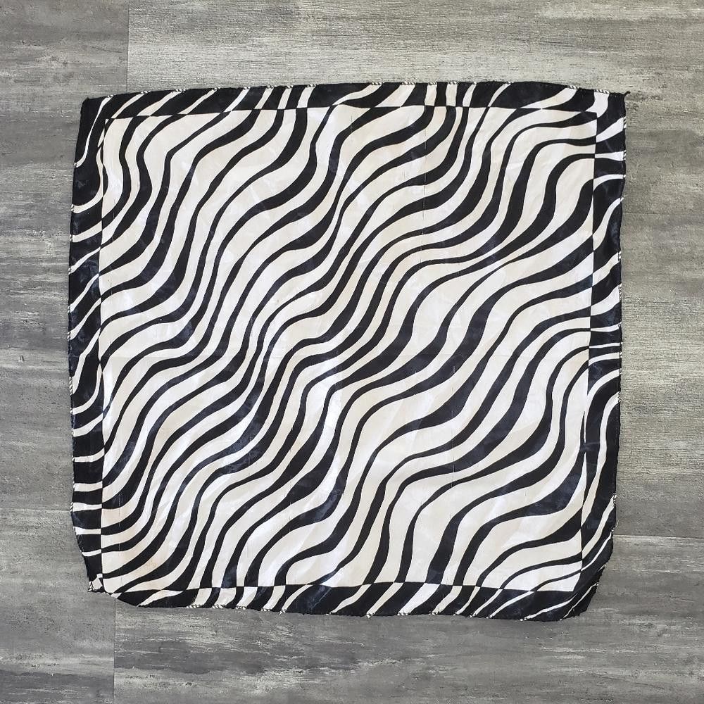 Designer White Black Detailed Silky Scarf Size ONE SIZE - 2 Thumbnail
