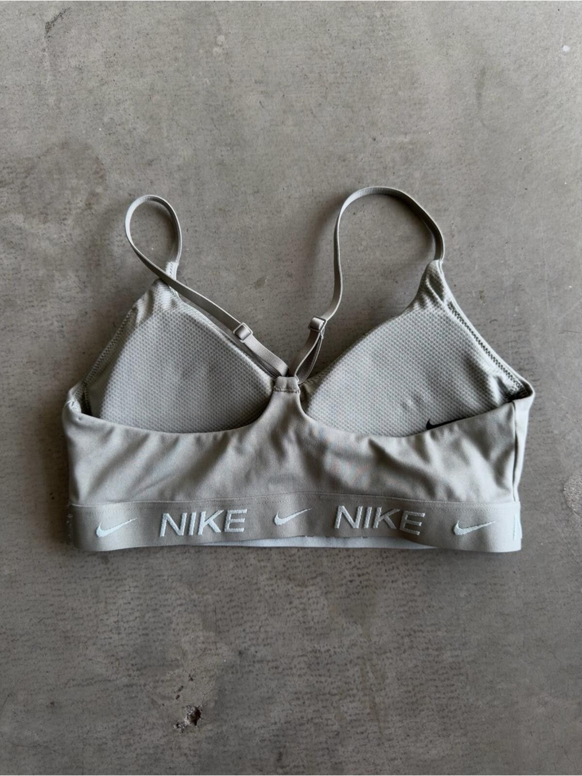 Nike Nike / Indy Light Support Sports Bra / Light Army Size ONE SIZE - 12 Thumbnail