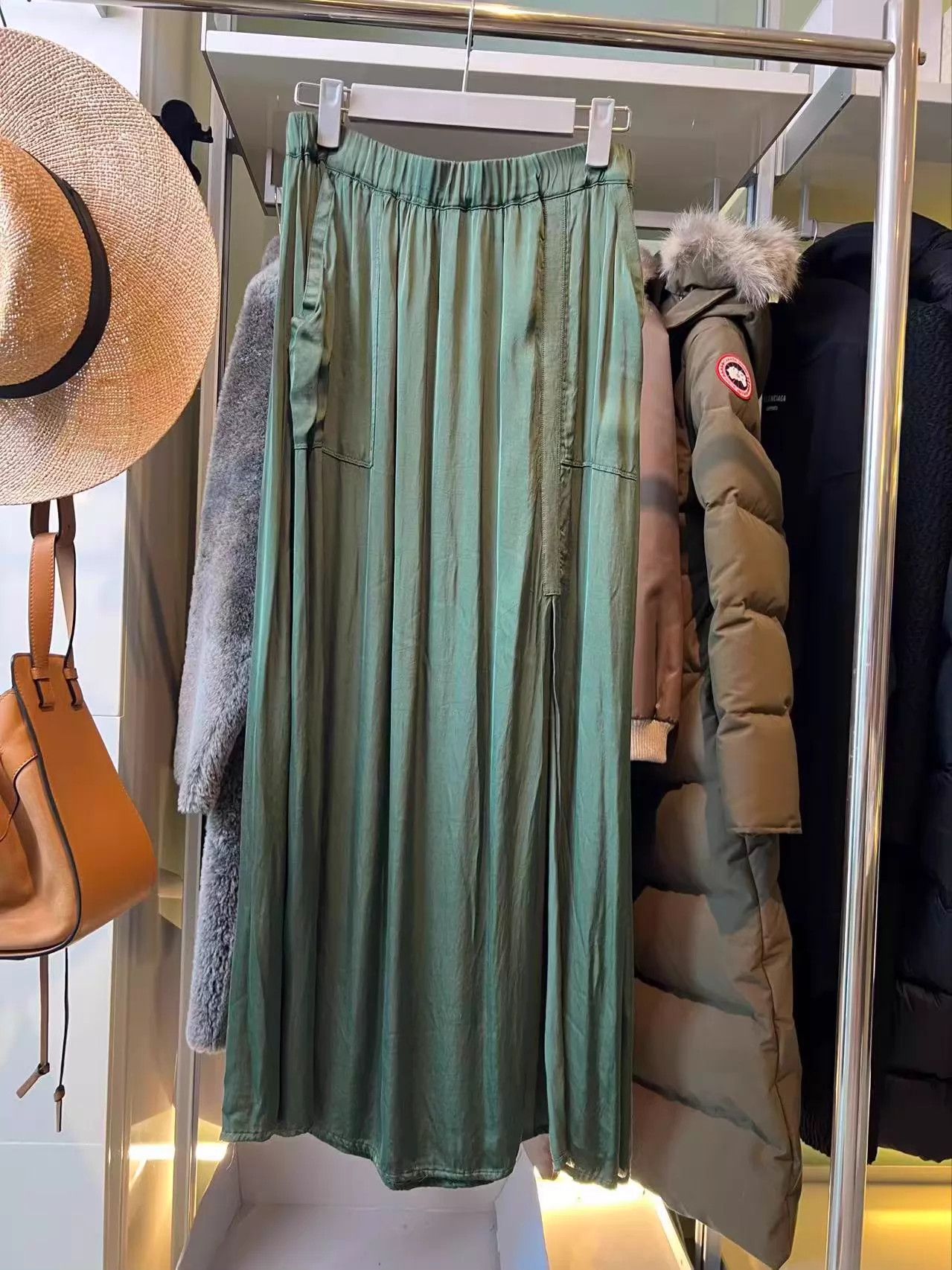 Other Raquel Allegra Green Elastic Waist Pockets Skirt 40 Size 27" / US 4 / IT 40 - 2 Thumbnail