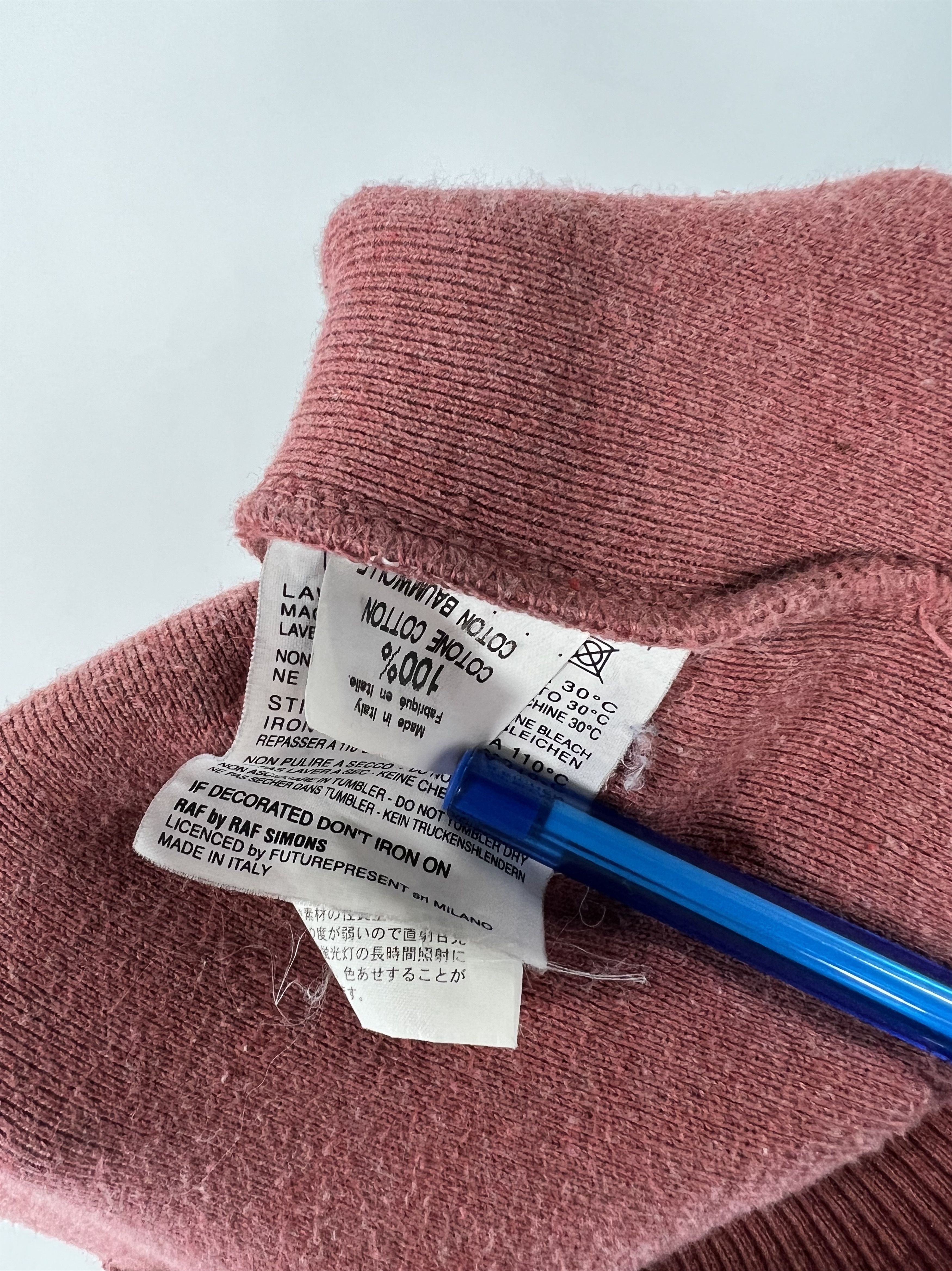 Raf by Raf Simons RAF BY RAF SIMONS Salmon V-Neck Sweater Size US S / EU 44-46 / 1 - 8 Thumbnail