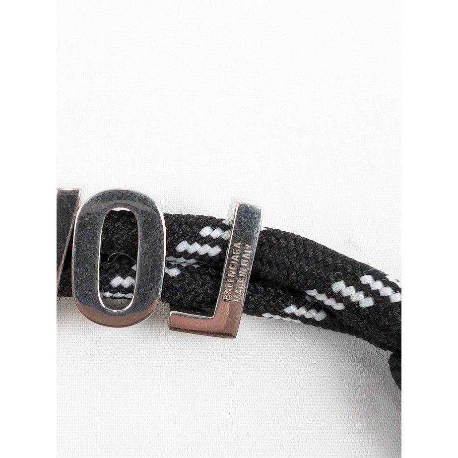Balenciaga o1rshd1 Size: OS / Plate Love Bracelet in Black/White Size ONE SIZE - 9 Thumbnail