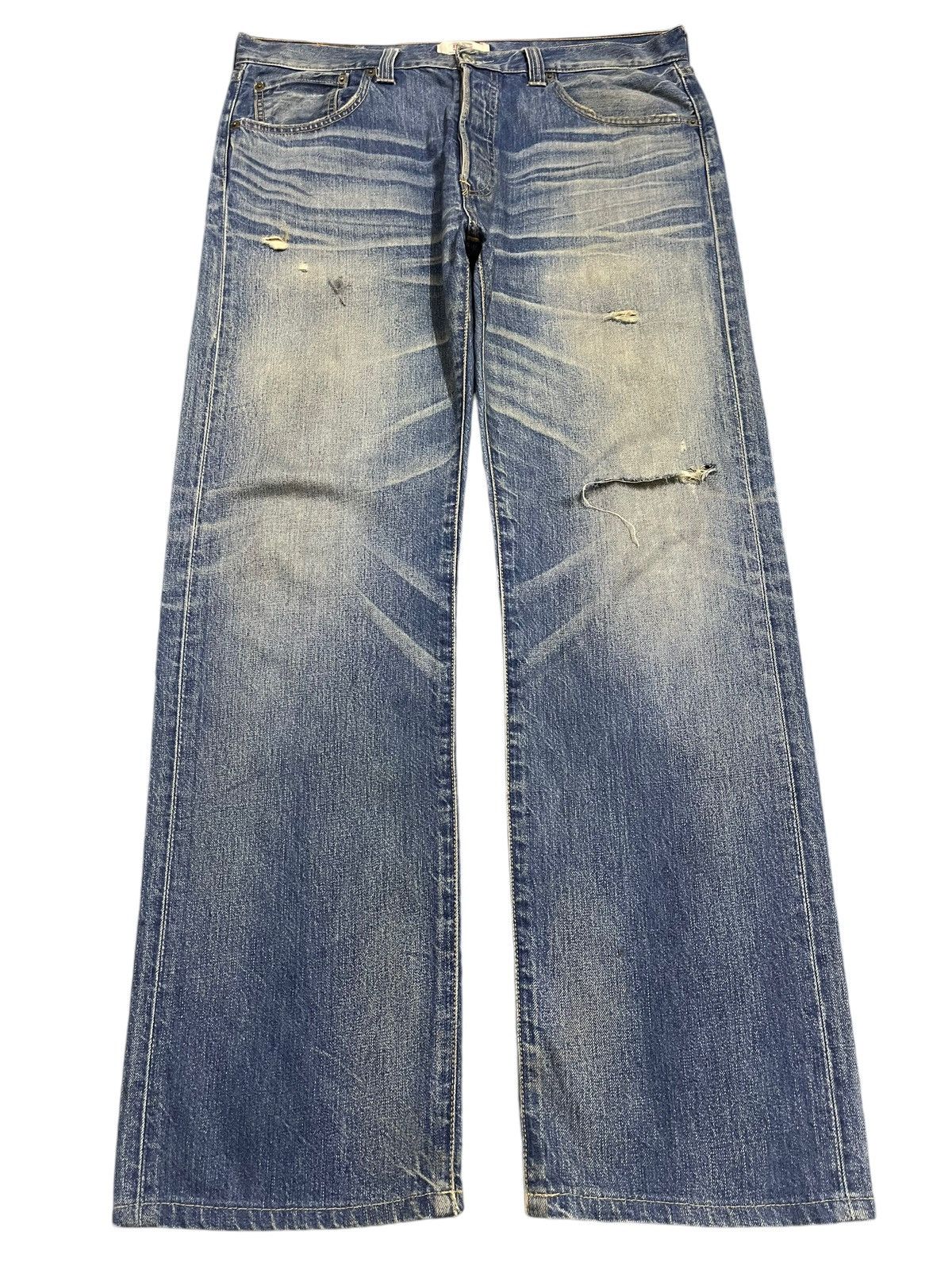 Levi's Vintage Levis 501 Blue Faded Wash Distress Style Jeans Size US 36 / EU 52 - 1 Thumbnail