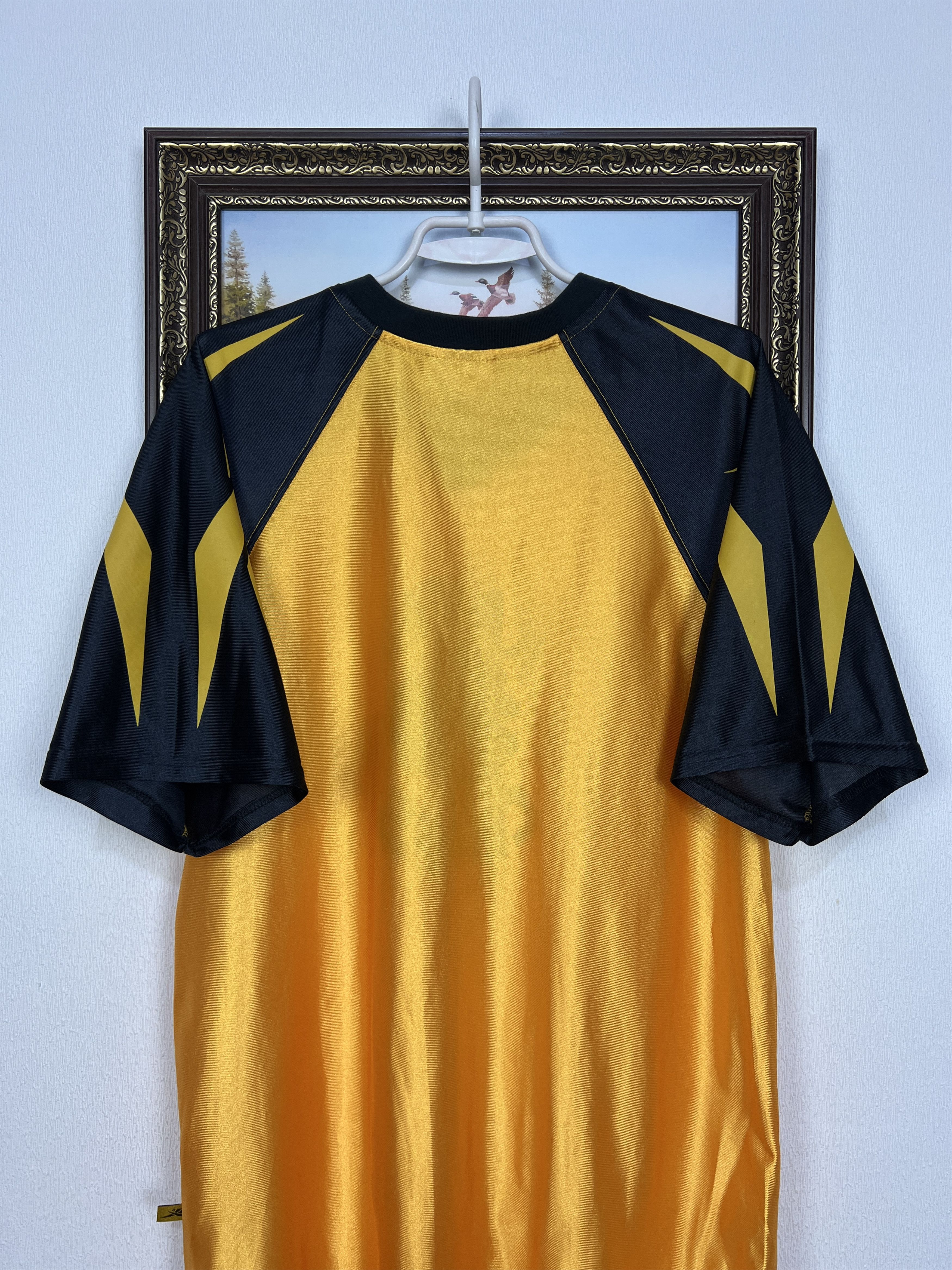 Reebok Vintage 90's Reebok Kaizer Chiefs Football Train Shirt Size US L / EU 52-54 / 3 - 11 Thumbnail