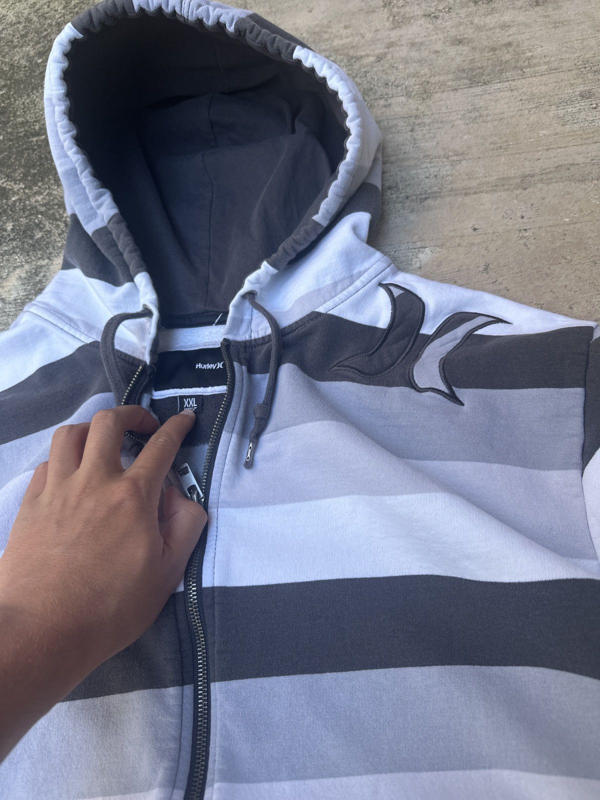 Hurley × Vintage Vintage 90s Hurley Surfwear Striped Zipup Hoodie XL Size US XL / EU 56 / 4 - 3 Thumbnail