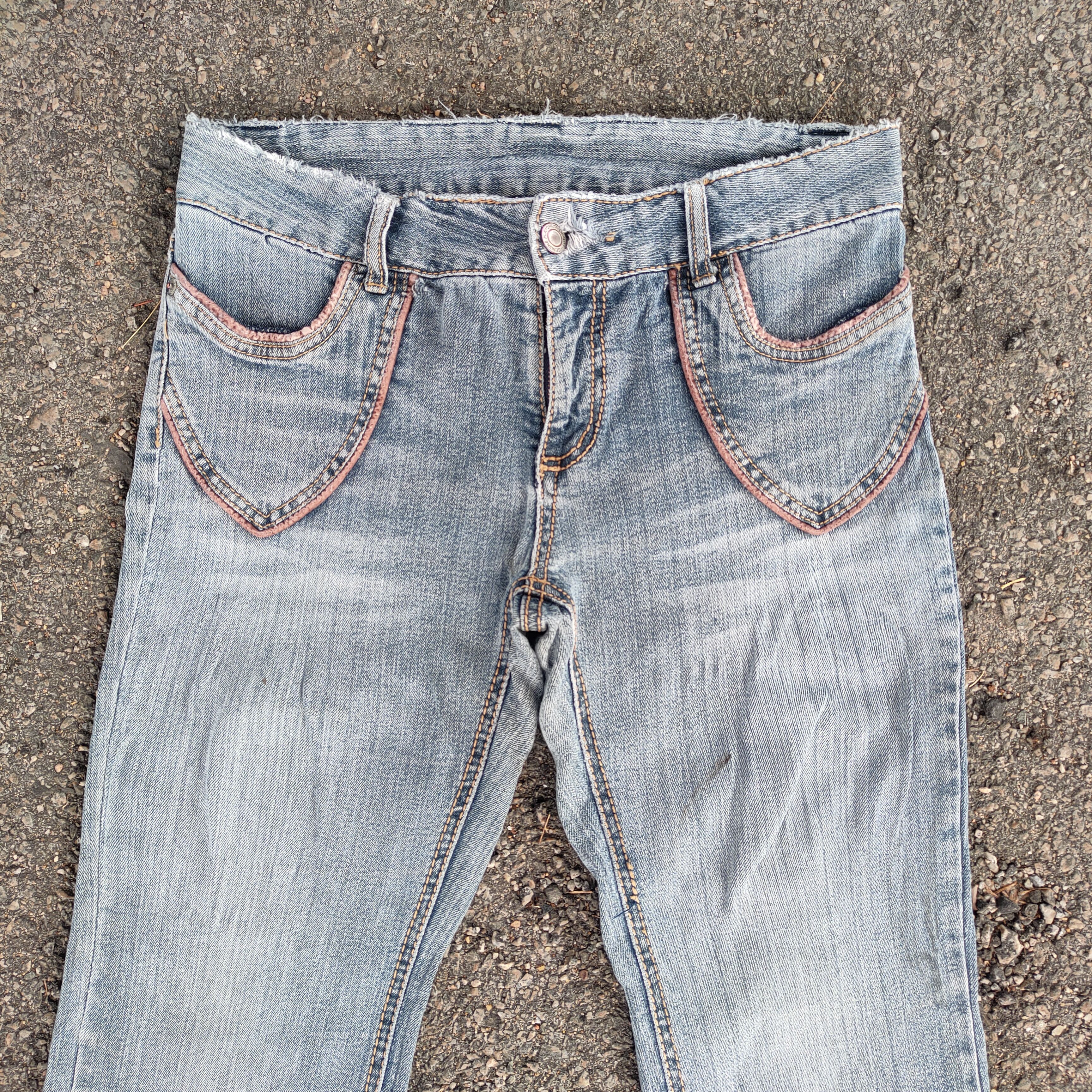 Japanese Brand VINTAGE JAPANESE WOMAN FLARE FADED JEANS DENIM PANTS Size US 30 / EU 46 - 3 Thumbnail