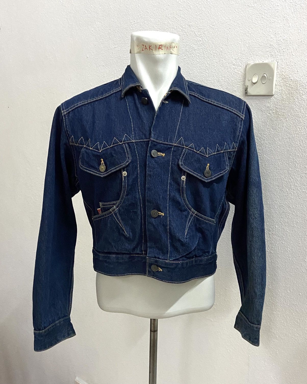 Vintage VINTAGE PINEGA CROPPED JACKET Size US L / EU 52-54 / 3 - 1 Thumbnail