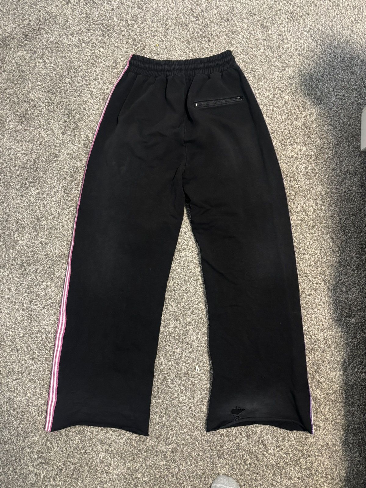 HMDD HMDD Akimbo Monster Track (Berry) Sweatpants Size US 32 / EU 48 - 2 Thumbnail
