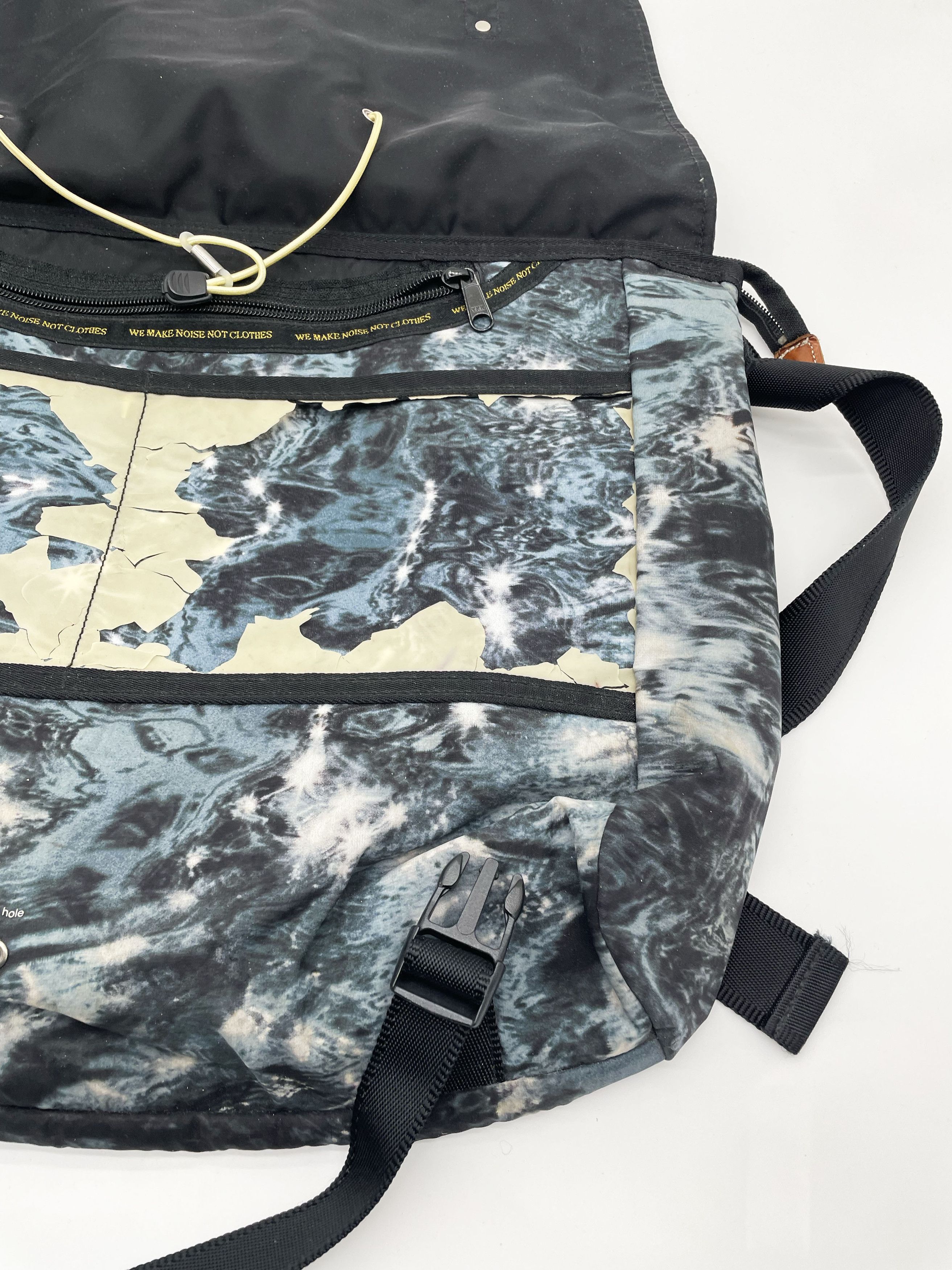 Undercover SS10 Less But Better Camo Messenger Bag Size ONE SIZE - 17 Thumbnail