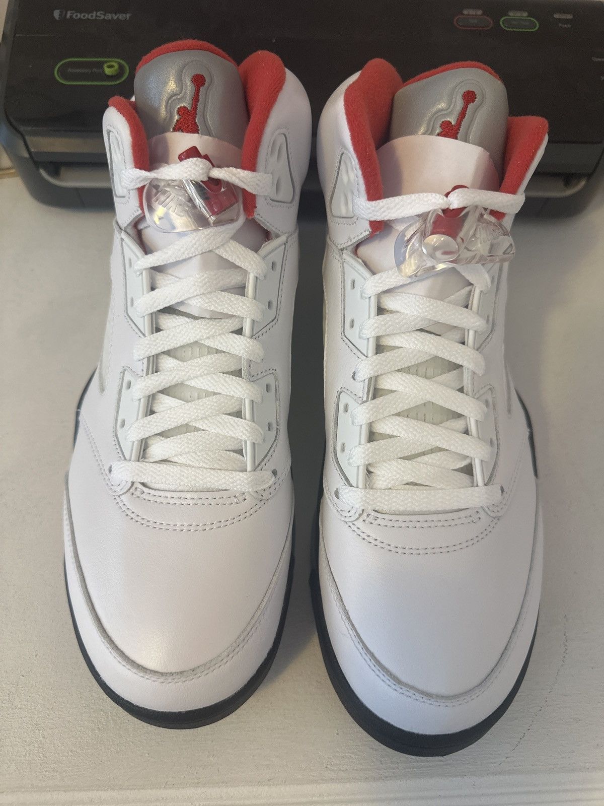 Jordan Brand Air Jordan 5 retro true white/fire red - black 2020 Size US 10 / EU 43 - 1 Thumbnail