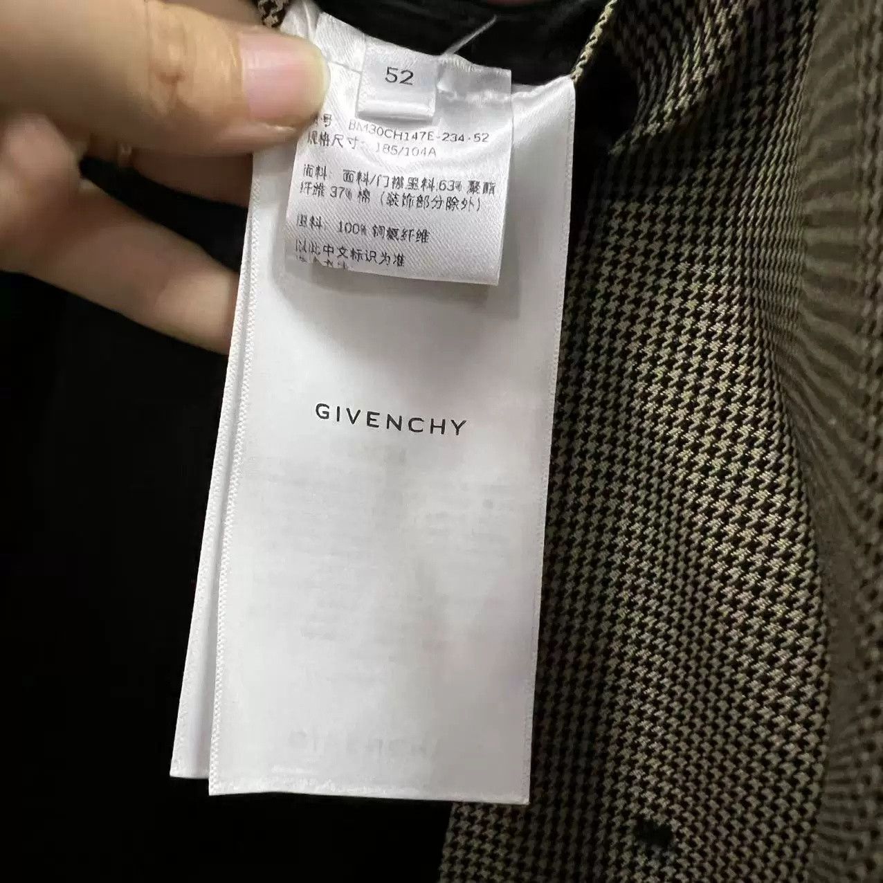 Givenchy Givenchy Houndstooth Lock Closure Suit Size US L / EU 52-54 / 3 - 4 Thumbnail