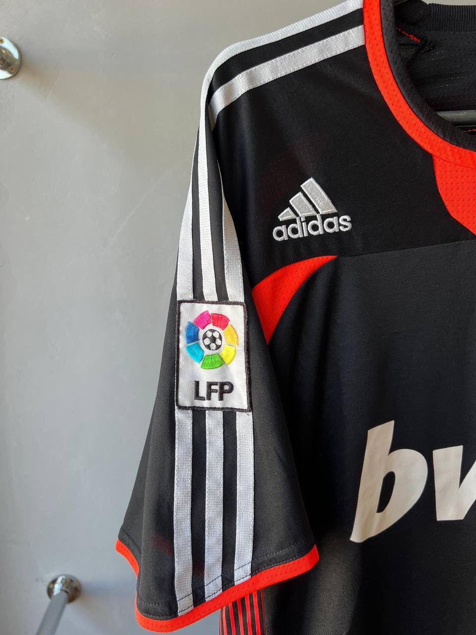 Adidas 2007/08 REAL MADRID GK 2 SOCCER JERSEY SHIRT ADIDAS SIZE L Size US L / EU 52-54 / 3 - 4 Thumbnail