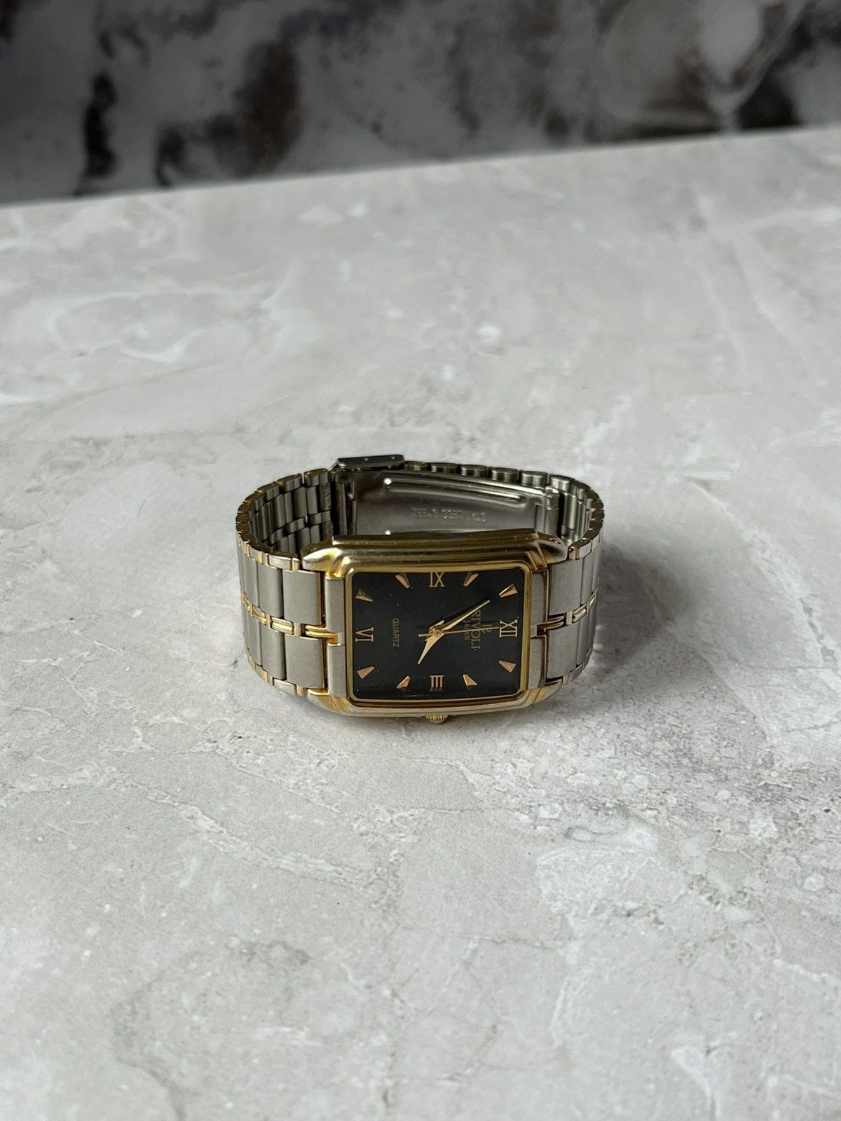 Japanese Brand × Vintage Rivoli Japan Classic Watch with Metal Bracelet Size ONE SIZE - 7 Thumbnail