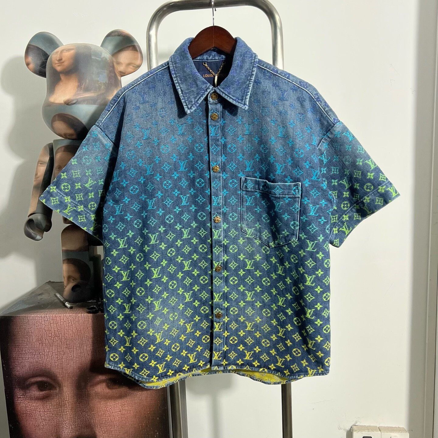 Louis Vuitton Louis Vuitton Denim Gradient Multi Shirt xs Men Size US XS / EU 42 / 0 - 1 Thumbnail