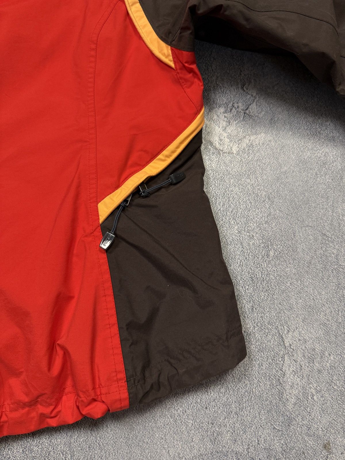 Nike Nike ACG Jacket Red Windbreaker Rain Coat 3 Outer Layer Fit Size S / US 4 / IT 40 - 12 Thumbnail