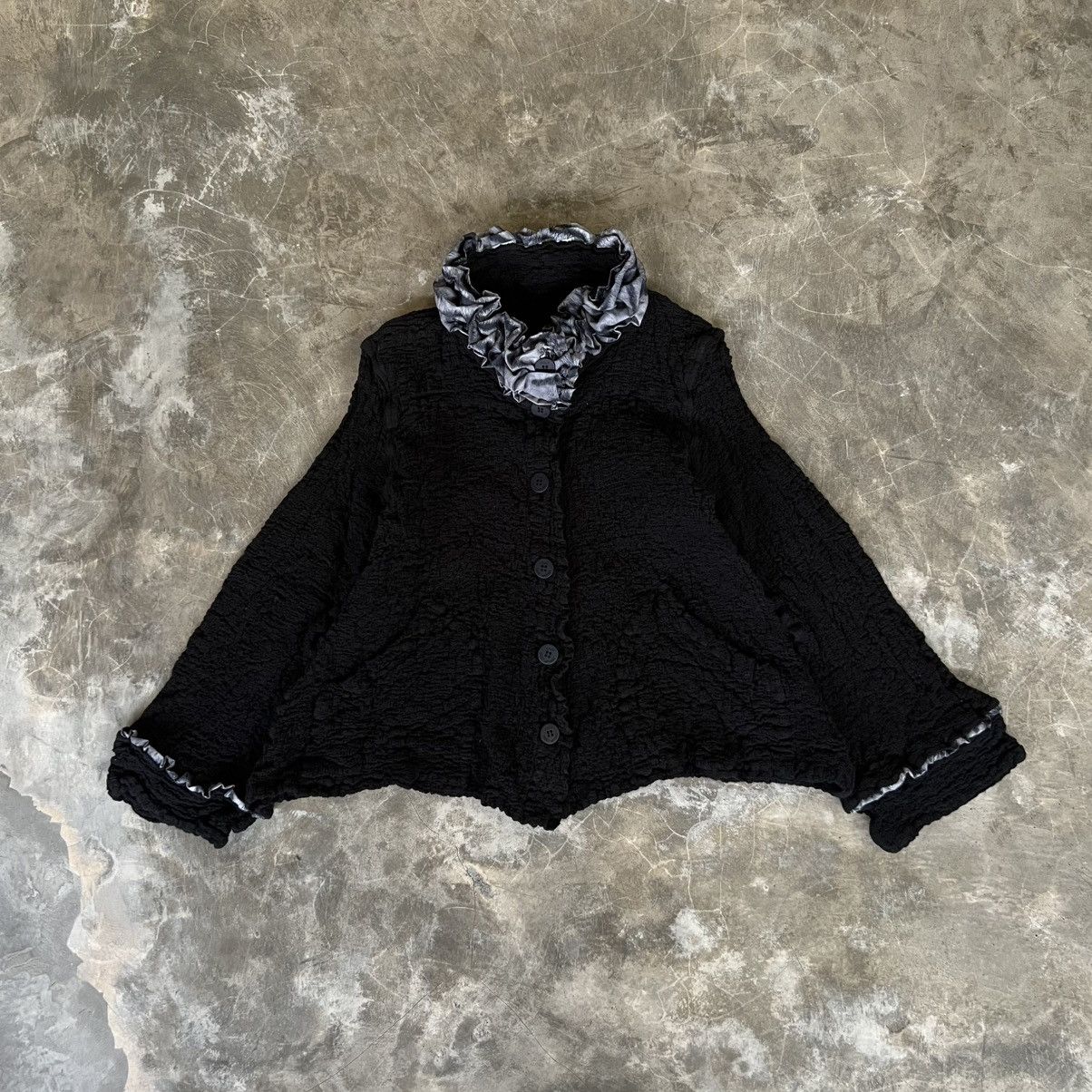 Issey Miyake Issey Miyake Me button up Outer Jacket Size M / US 6-8 / IT 42-44 - 1 Thumbnail