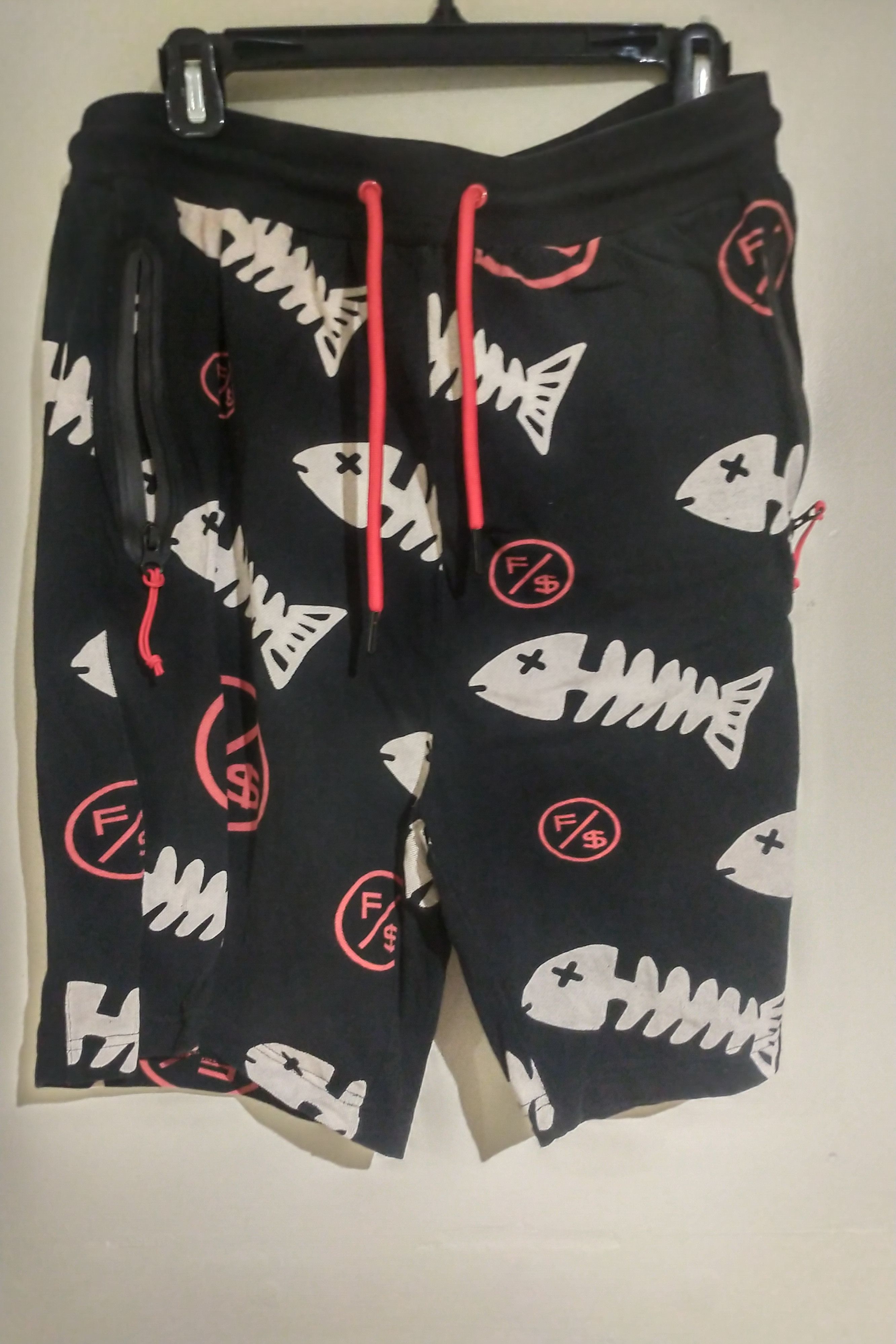 Other Fly Supply Fish Scale Shorts Size US 32 / EU 48 - 1 Thumbnail