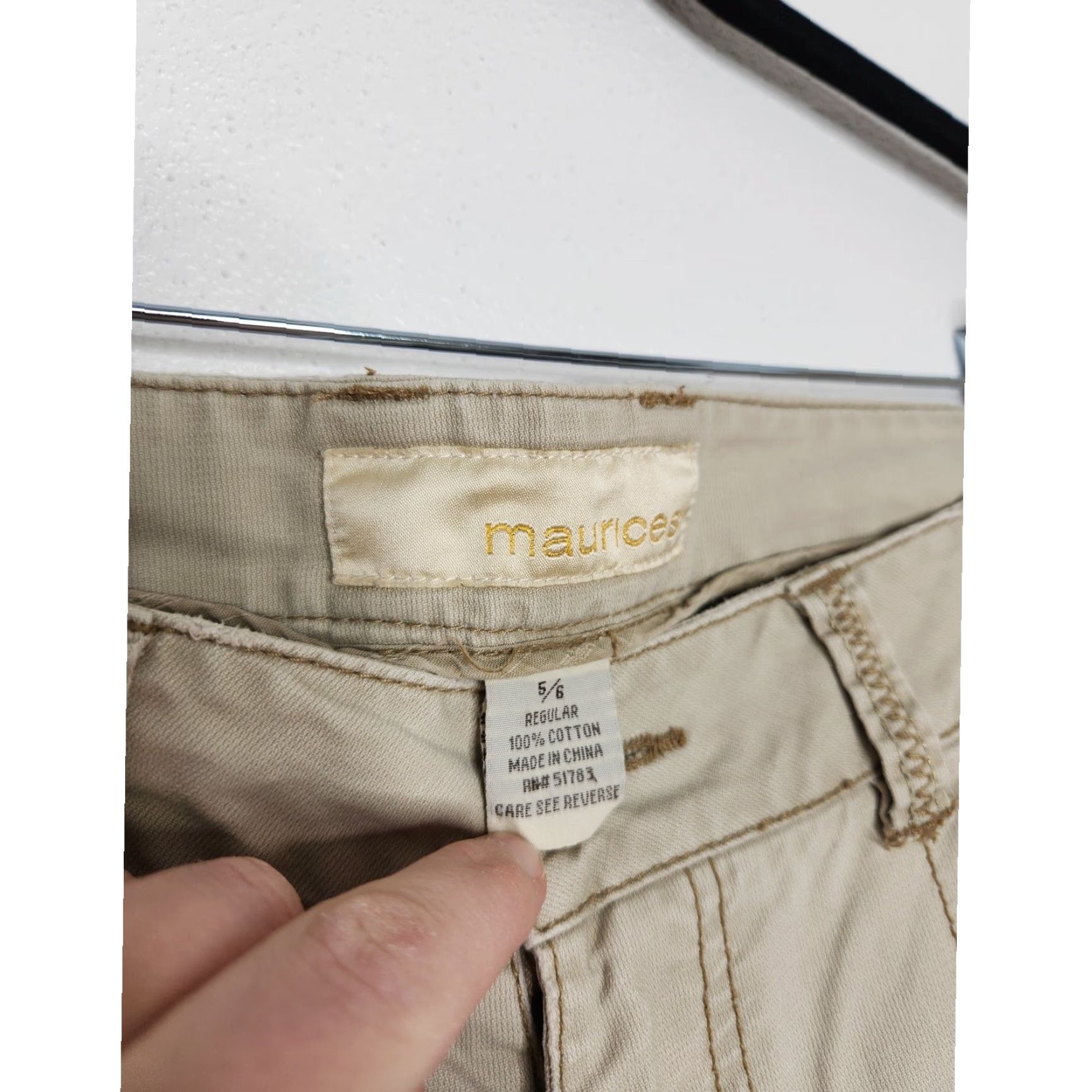 Vintage VINTAGE Maurices Khakis Women 6 Tan Regular Khaki Pants Cargo 39" Length 31" Inseam 8" Rise Grunge Bottoms Mens Womens Girls? Size 28" / US 6 / IT 42 - 5 Thumbnail