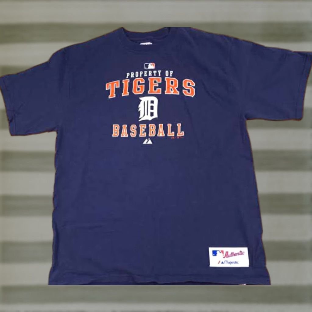 MLB Detroit Tigers Baseball Printed T-Shirt Navy size LG 2009 MLB Size US L / EU 52-54 / 3 - 1 Thumbnail