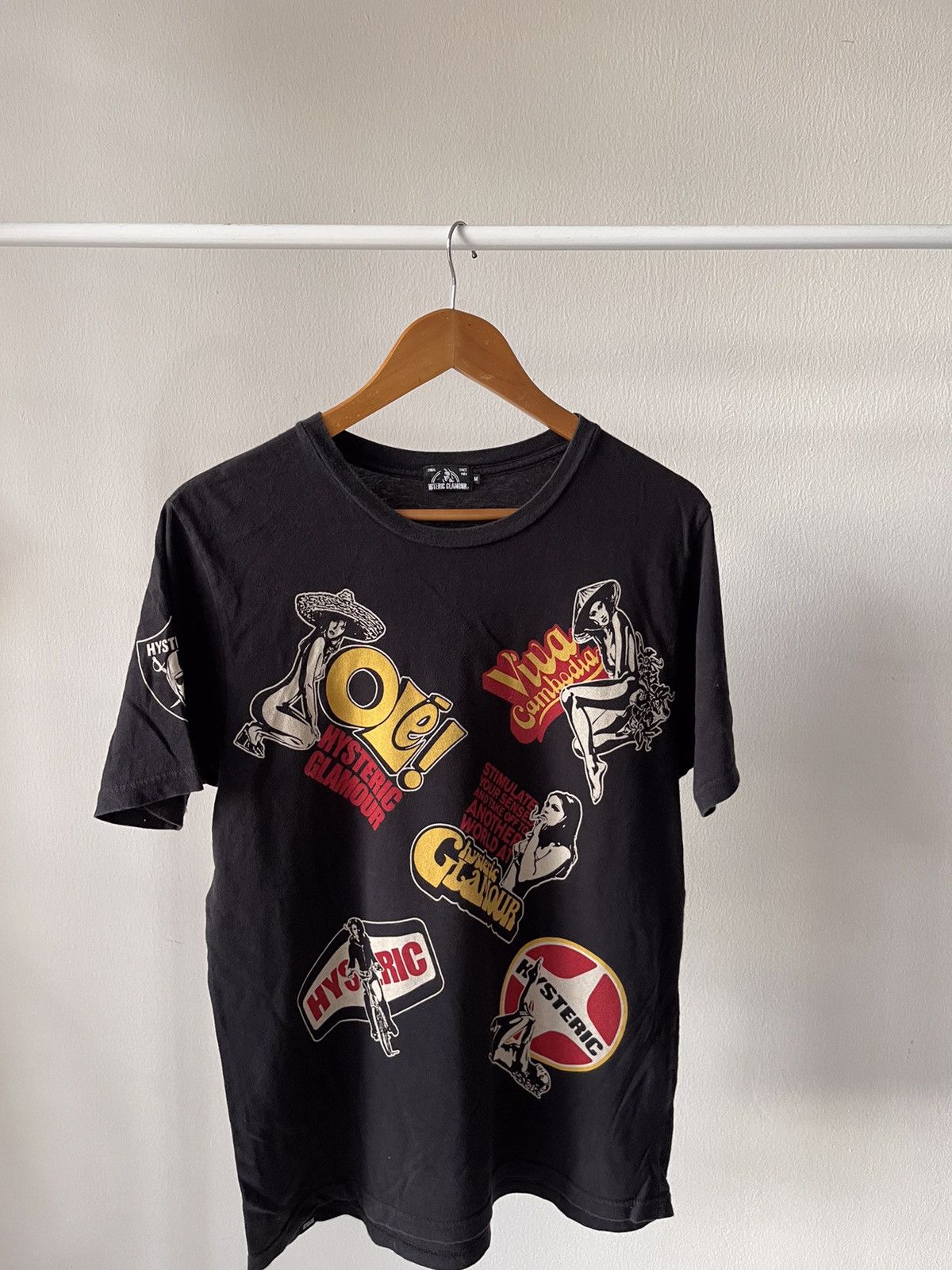 Hysteric Glamour Hysteric Glamour Raiders Parody Fullprint Tee Size US M / EU 48-50 / 2 - 1 Thumbnail