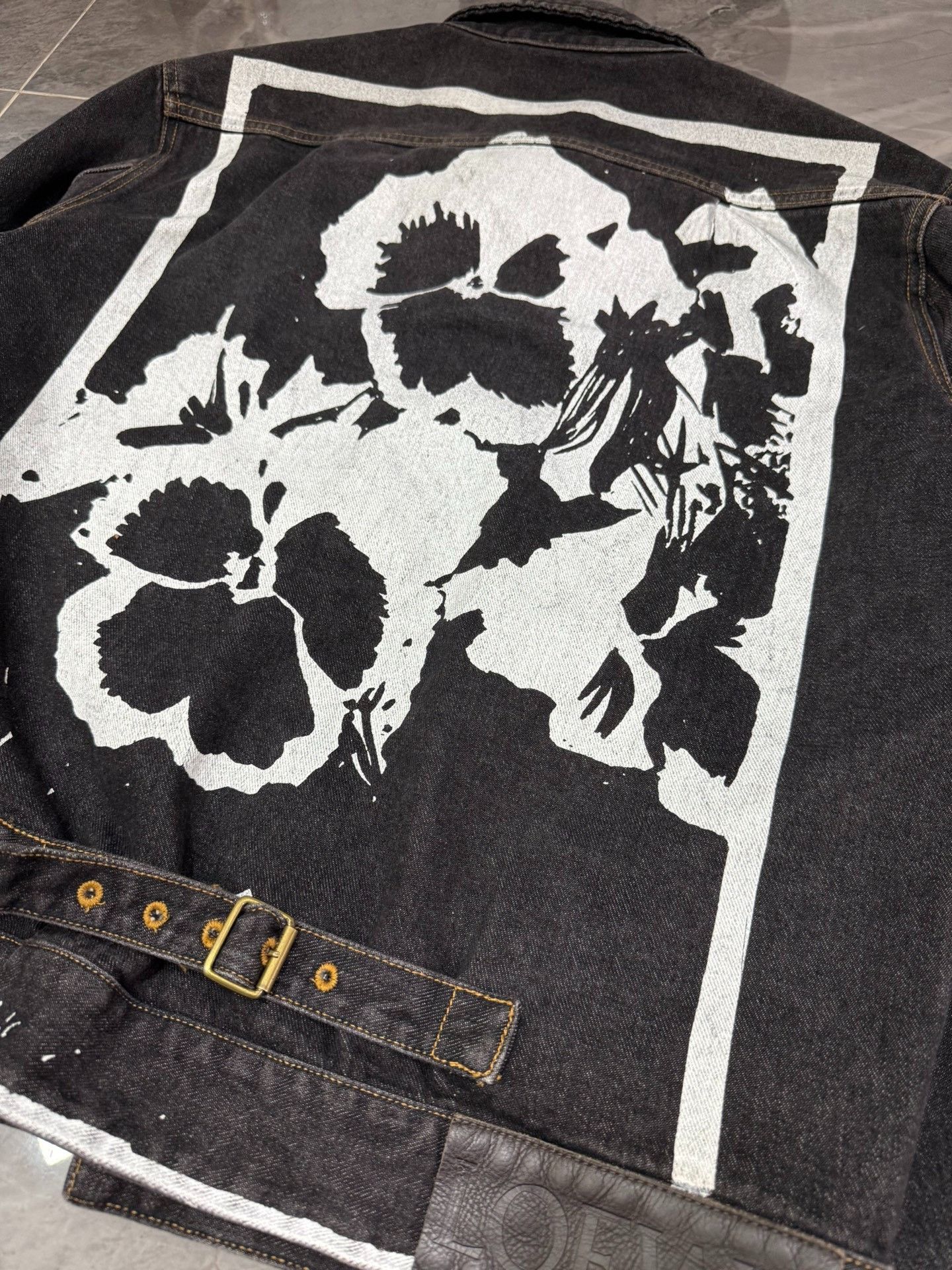 Loewe Loewe Black leather logo jacket with markers on the back ja Size US S / EU 44-46 / 1 - 5 Thumbnail