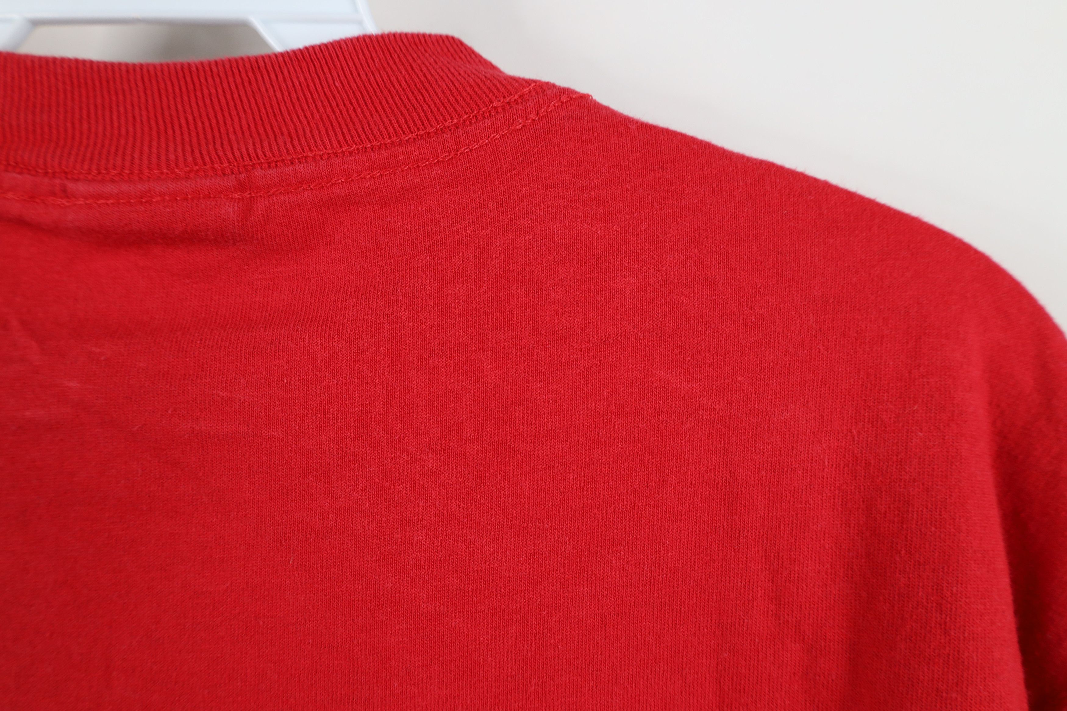 Vintage Vintage 90s Streetwear Heavyweight Cotton T-Shirt USA Red Size US S / EU 44-46 / 1 - 11 Thumbnail