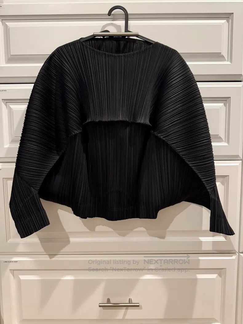 Issey Miyake Issey Miyake size:one size Black Lip Print Top Size XXS / US 00 / IT 34 - 1 Thumbnail