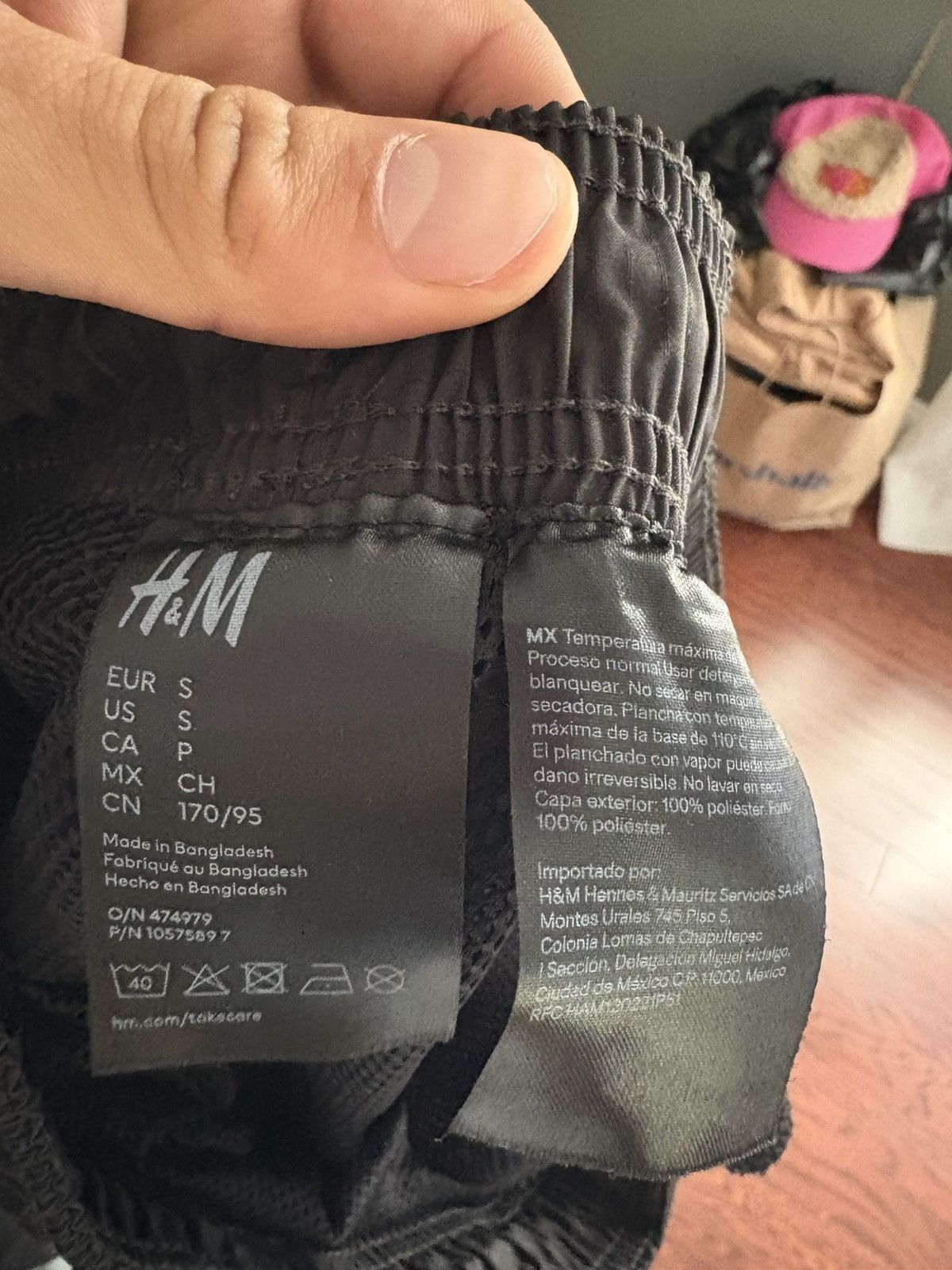 H&M BRG Black Swim Shorts Size US 28 / EU 44 - 4 Thumbnail