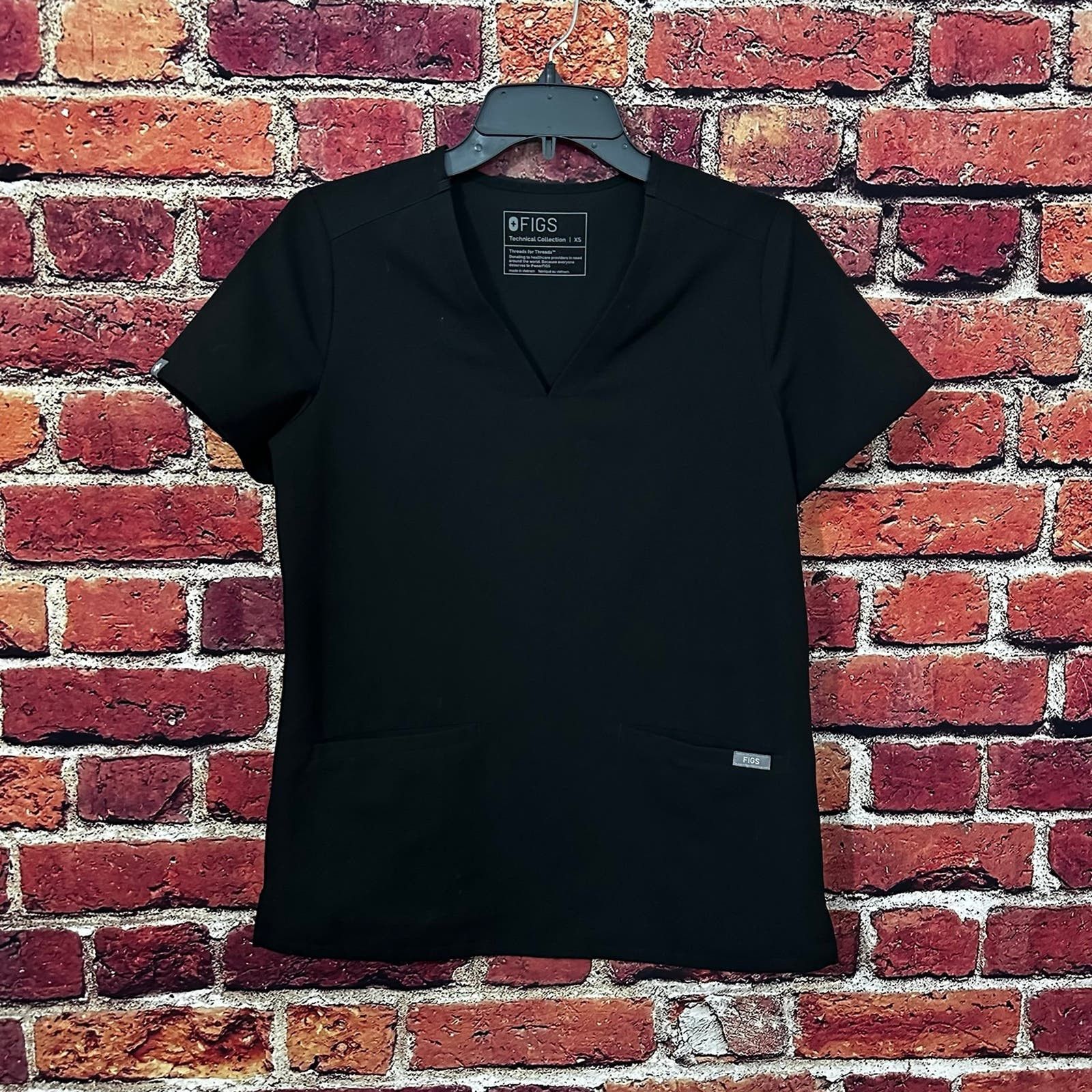Other Black Figs scrub top Size 27" / US 4 / IT 40 - 1 Thumbnail