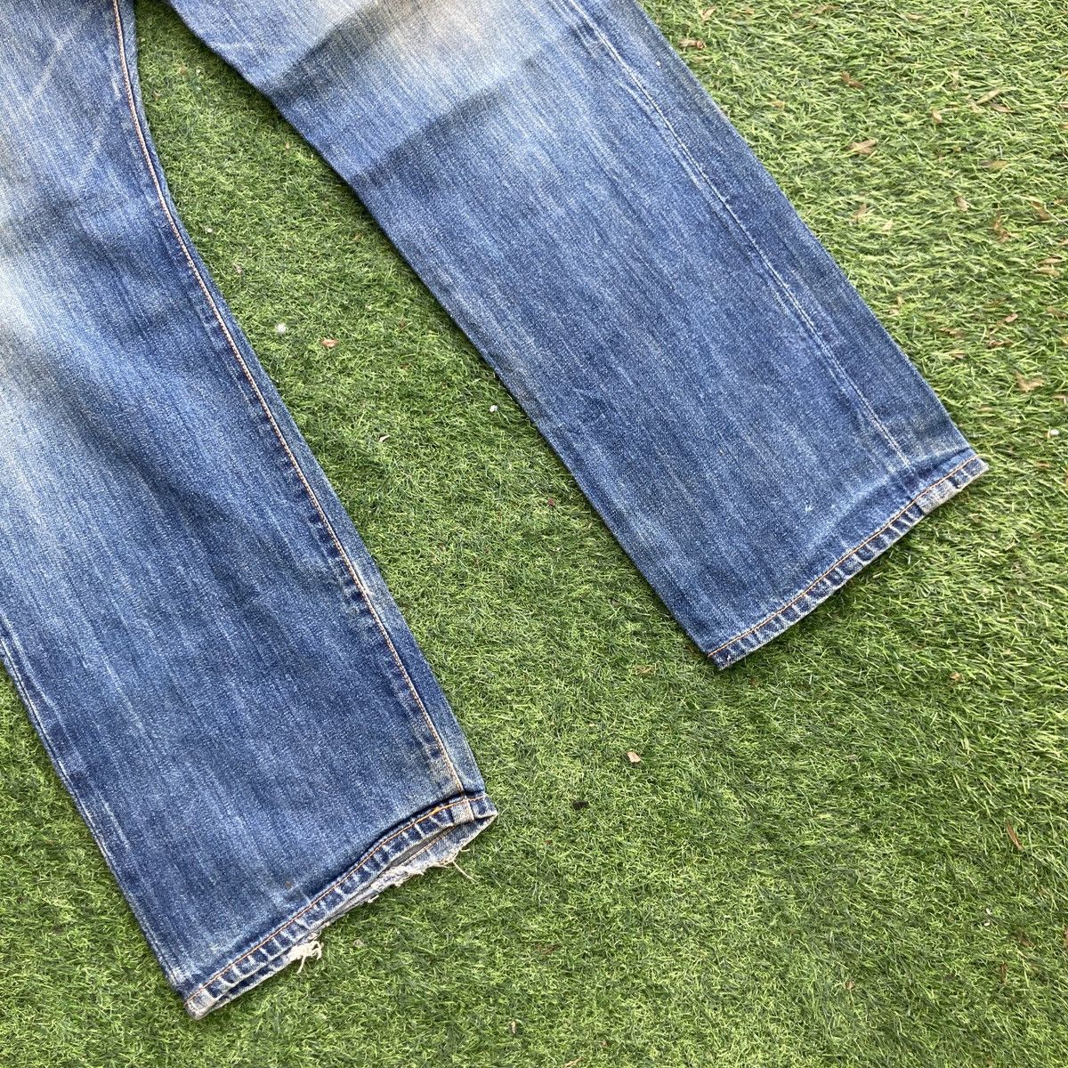 If Six Was Nine × Japanese Brand × Vintage VINTAGE SATELLITE SELVEDGE DISTRESSED JEANS Size US 36 / EU 52 - 6 Thumbnail