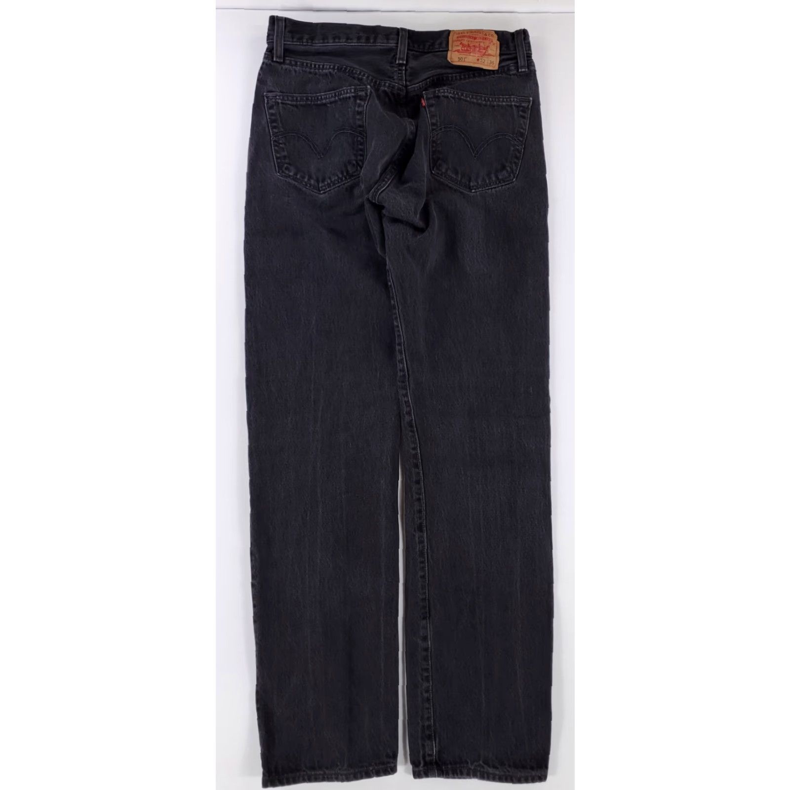 Levi's VINTAGE Levi's 501 VTG 90s Jeans Black Button Fly Mens 32 x 36 32 x 35 Actual Straight Jeans Mens Black 90s Vintage Levi's 501 VTG Jeans Size US 32 / EU 48 - 4 Thumbnail