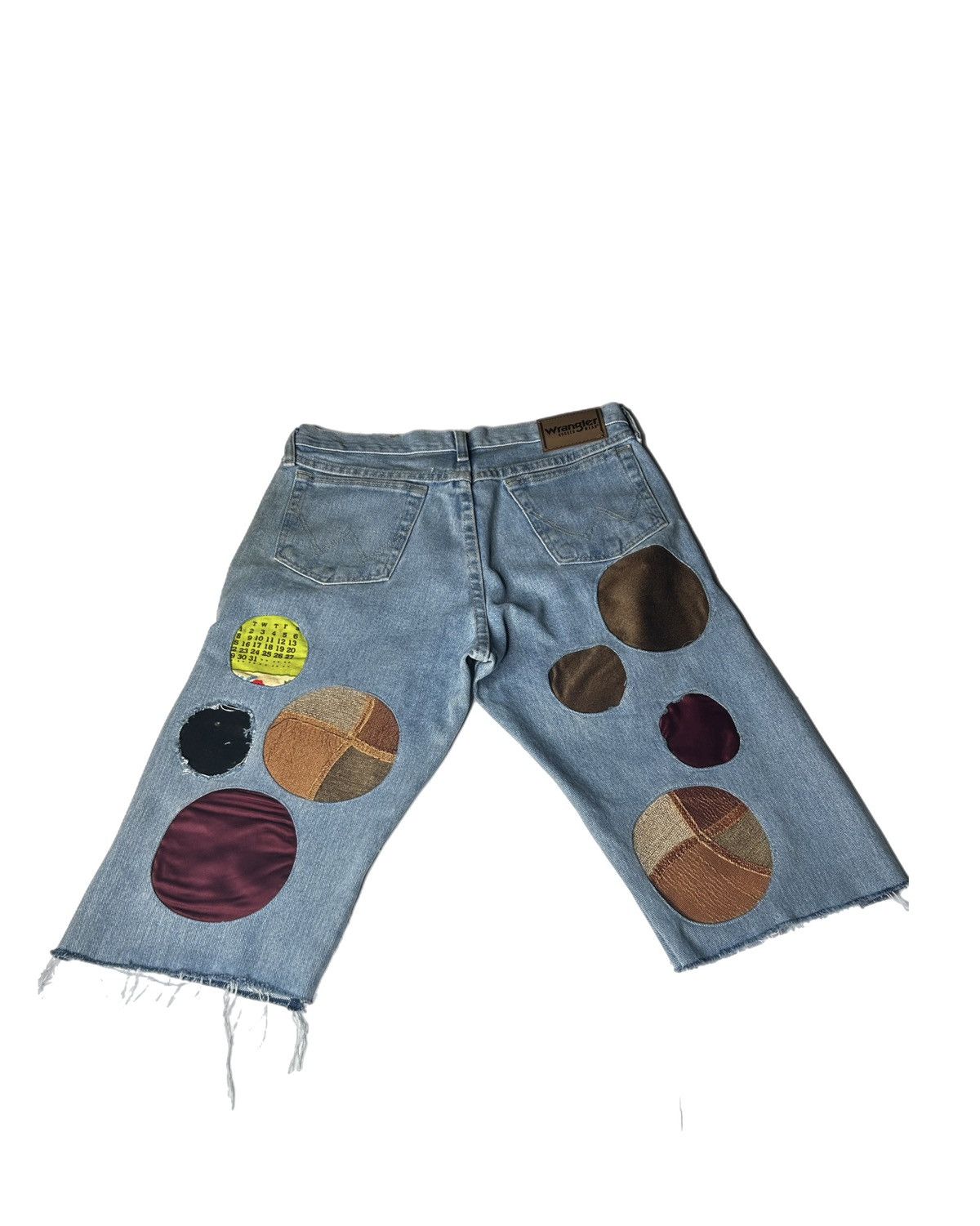 Wrangler Wrangler X Patchwork X 1OF1 Shorts Size US 30 / EU 46 - 2 Thumbnail