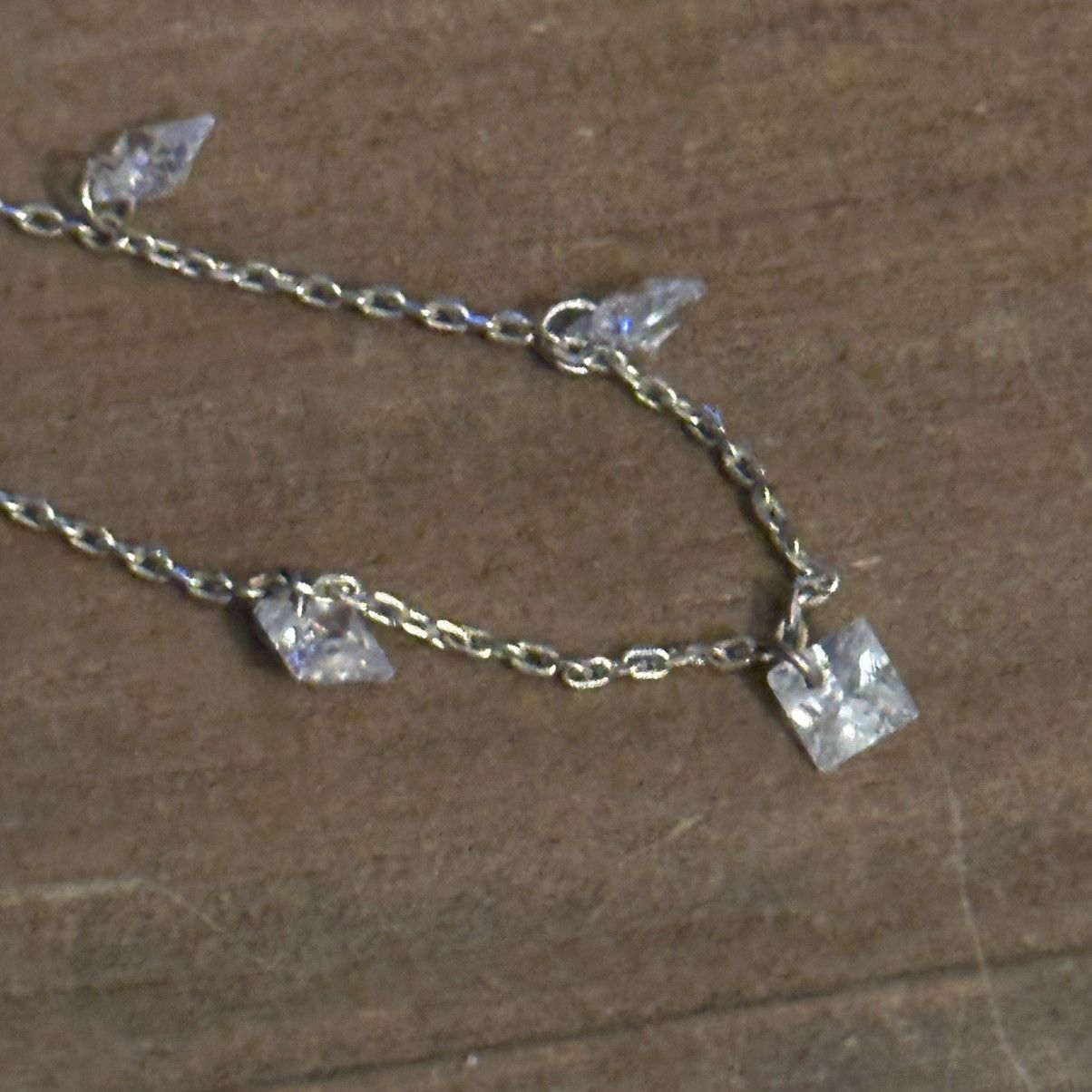 Other Dainty silver tone princess cut crystal dangle necklace Size ONE SIZE - 4 Thumbnail