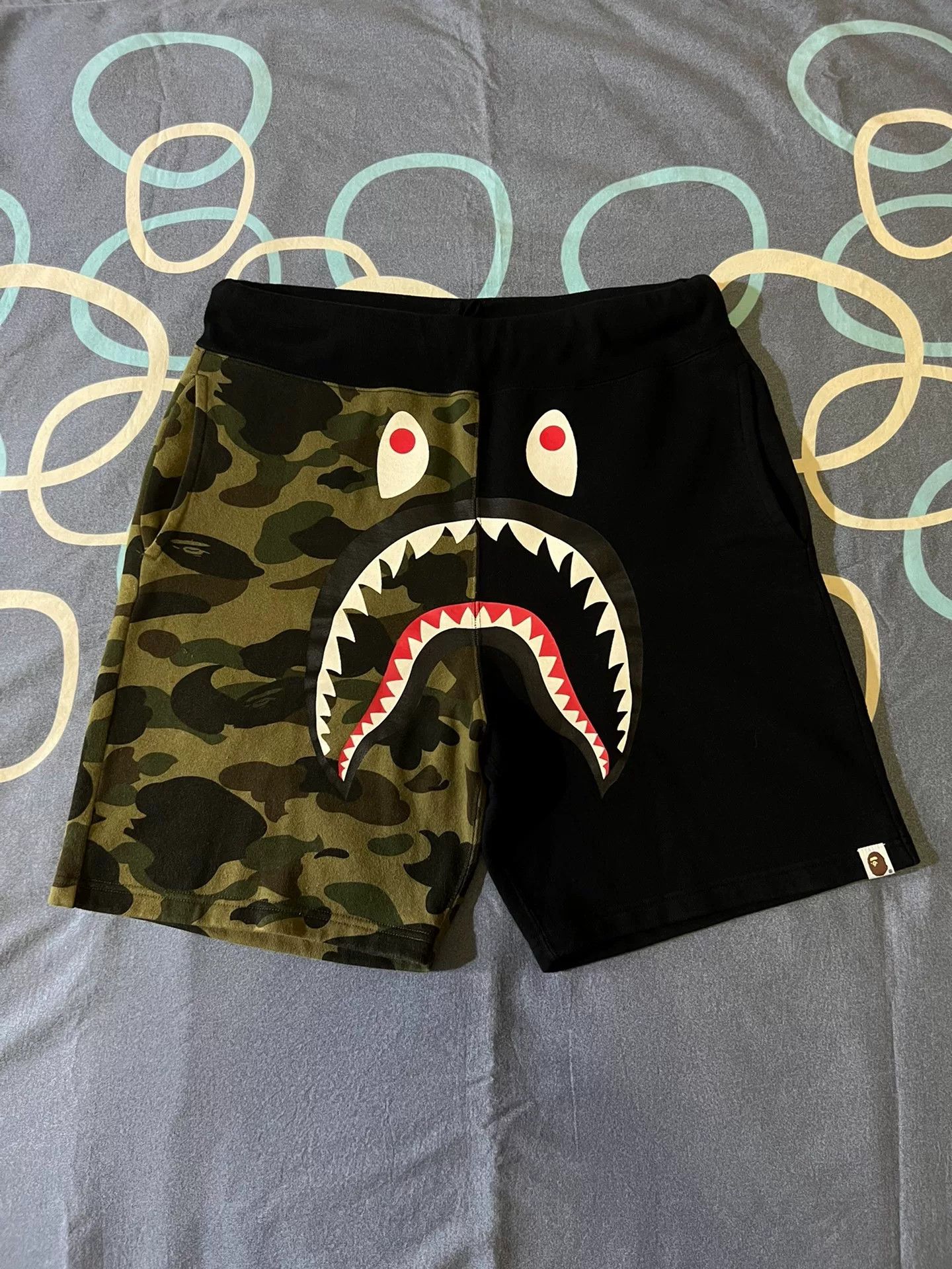 Bape Bape Classic Shark Camo Casual Shorts Size US 32 / EU 48 - 1 Thumbnail