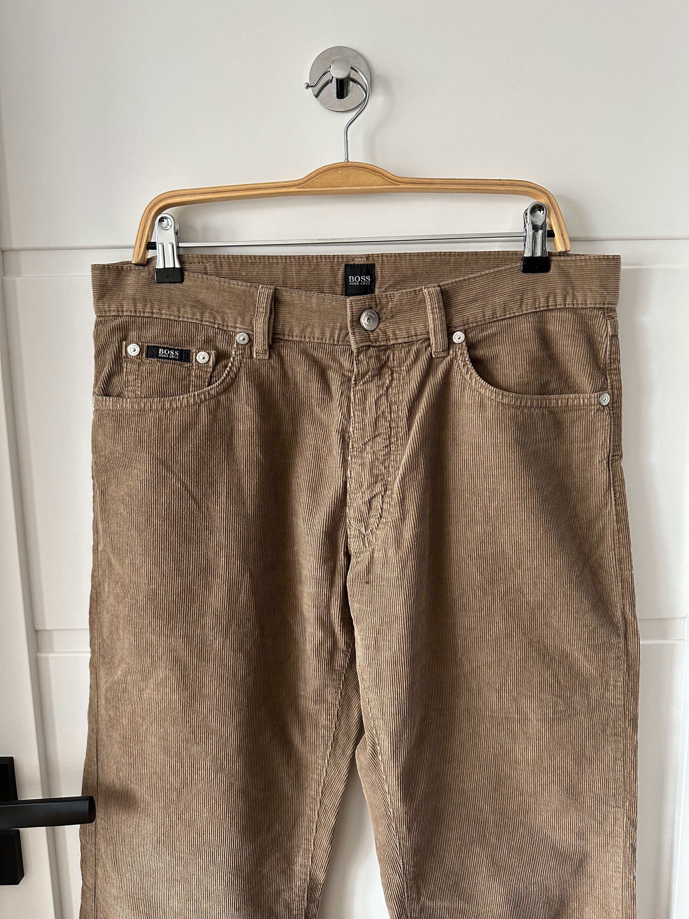 Hugo Boss Hugo Boss Corduroy texas pants trousers brown Size US 33 - 2 Thumbnail