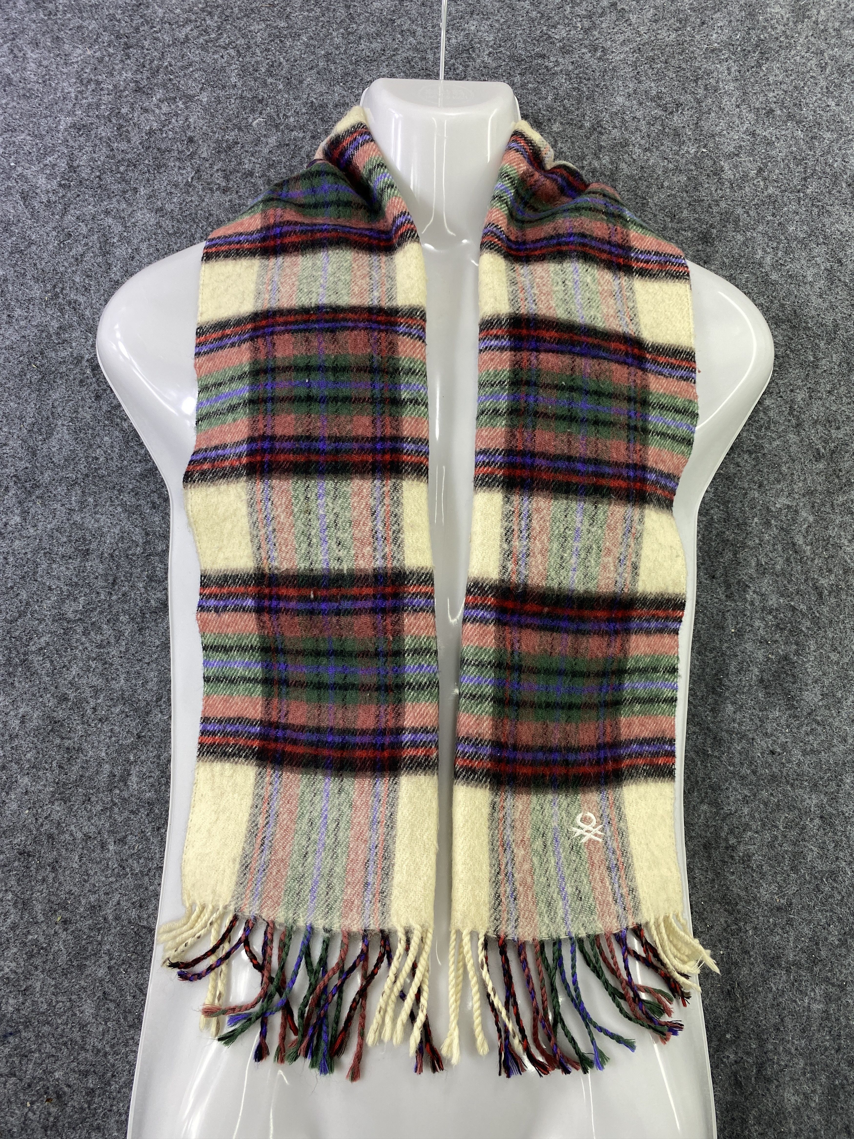 United Colors Of Benetton United Colors Of Benetton Scarf / Muffler / Neckwear -T453 Size ONE SIZE - 2 Thumbnail