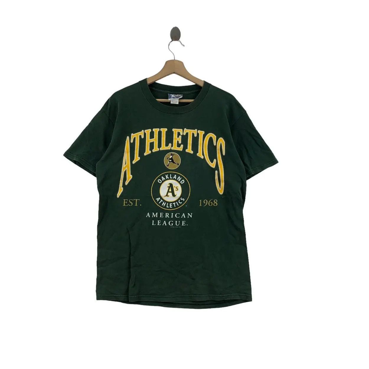 Vintage Vintage 1996 MLB OAKLAND Tee Shirt Sportswear Major Size US M / EU 48-50 / 2 - 1 Thumbnail