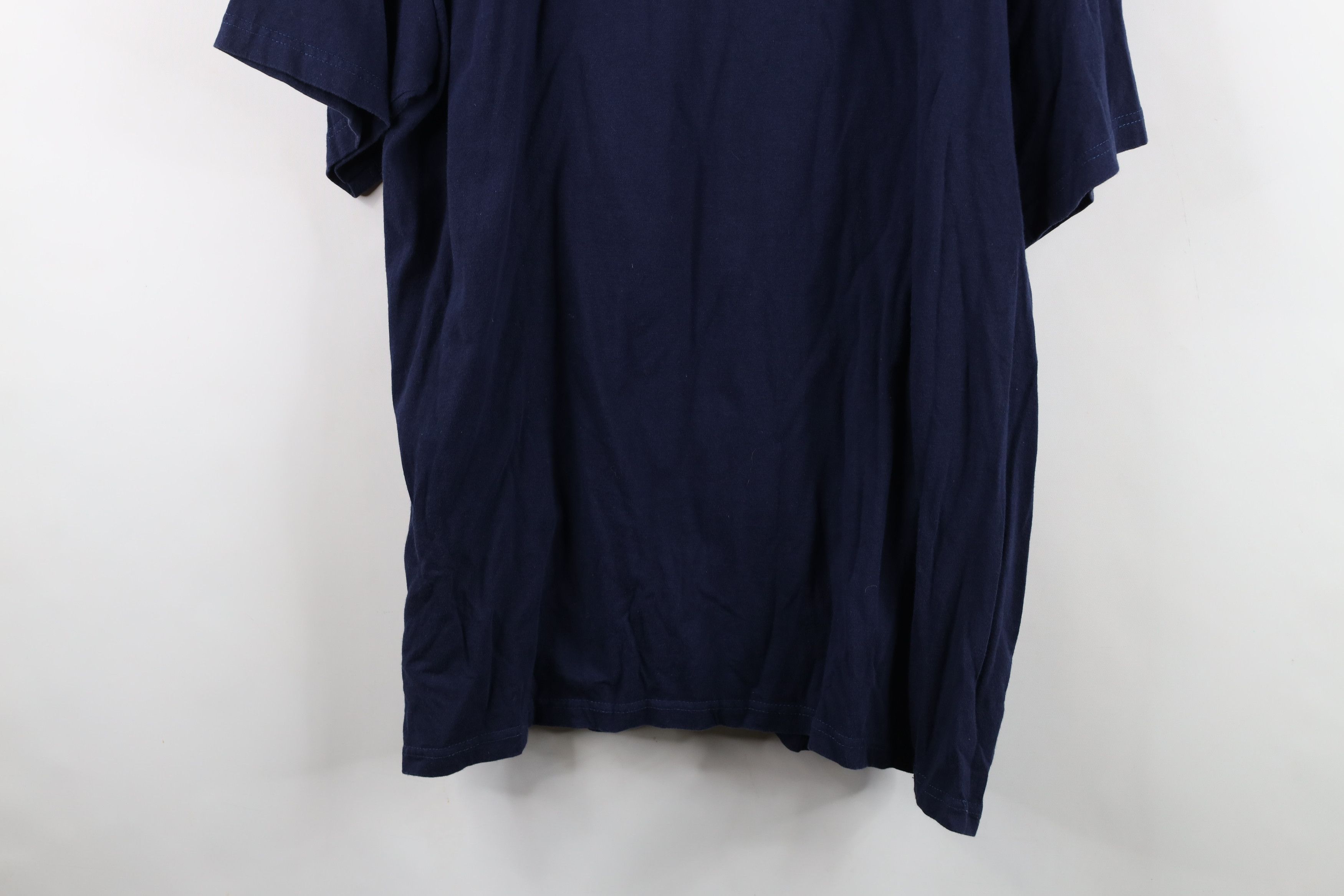 Vintage Vintage 90s Streetwear Noahs Ark Animals T-Shirt Blue Size US XL / EU 56 / 4 - 13 Thumbnail