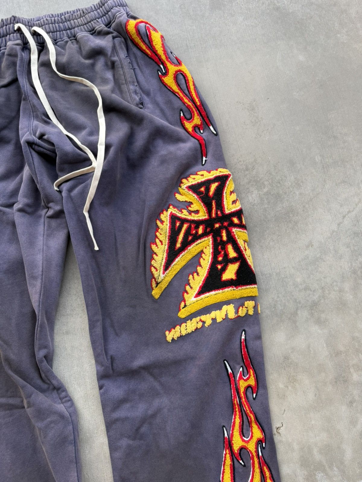 Vale Vale Forever La Flare Sweats – Purple Size Medium NWT Size US 32 / EU 48 - 2 Thumbnail