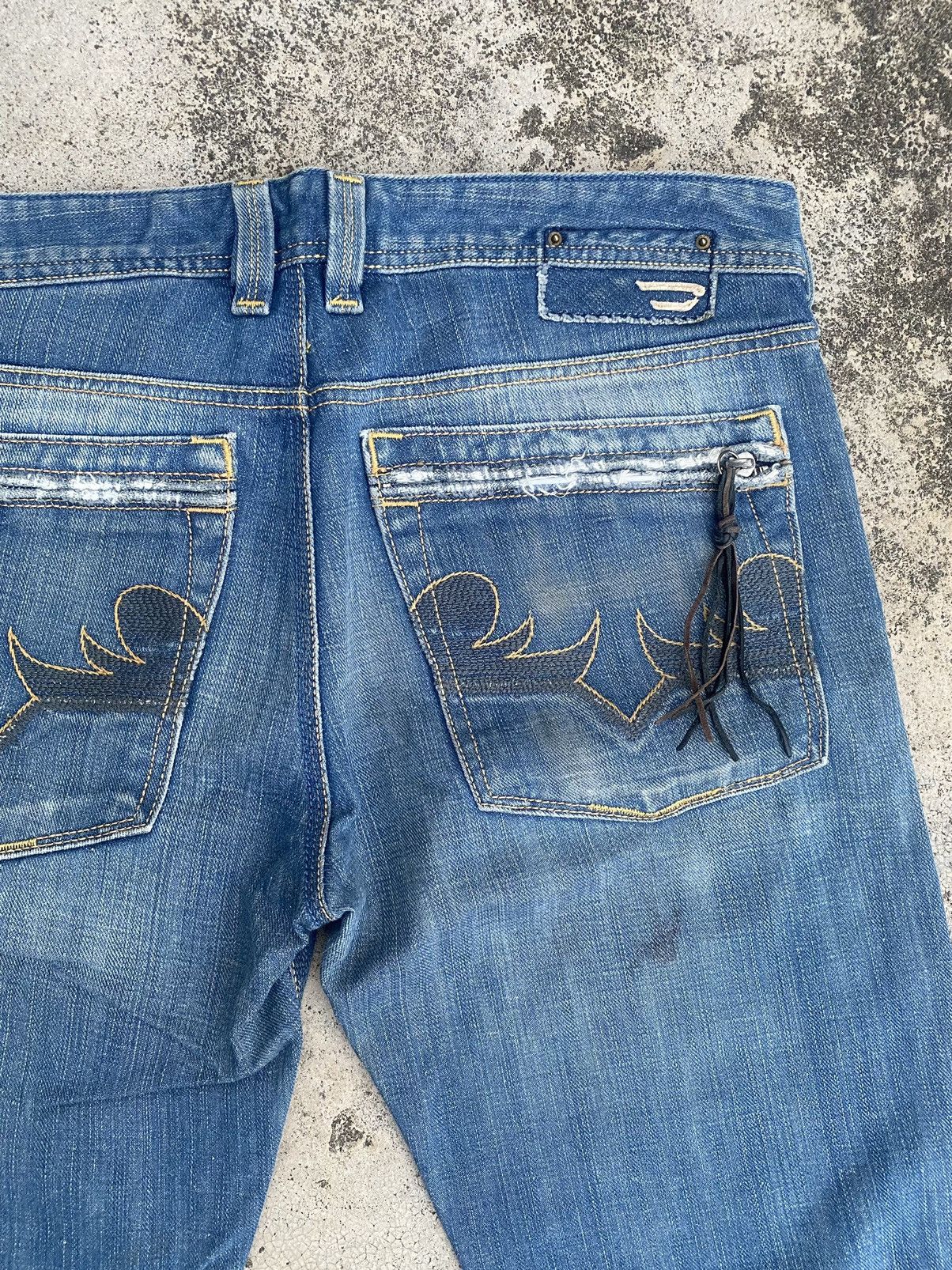 Diesel Diesel Jeans Distressed Straightcut Denim Size US 34 / EU 50 - 18 Thumbnail
