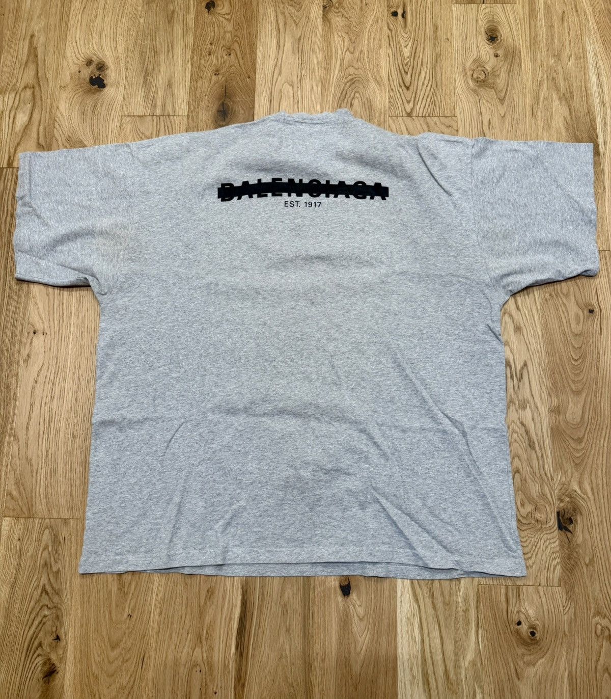 Balenciaga Grey Balenciaga t-shirt size 4 Size US L / EU 52-54 / 3 - 1 Thumbnail