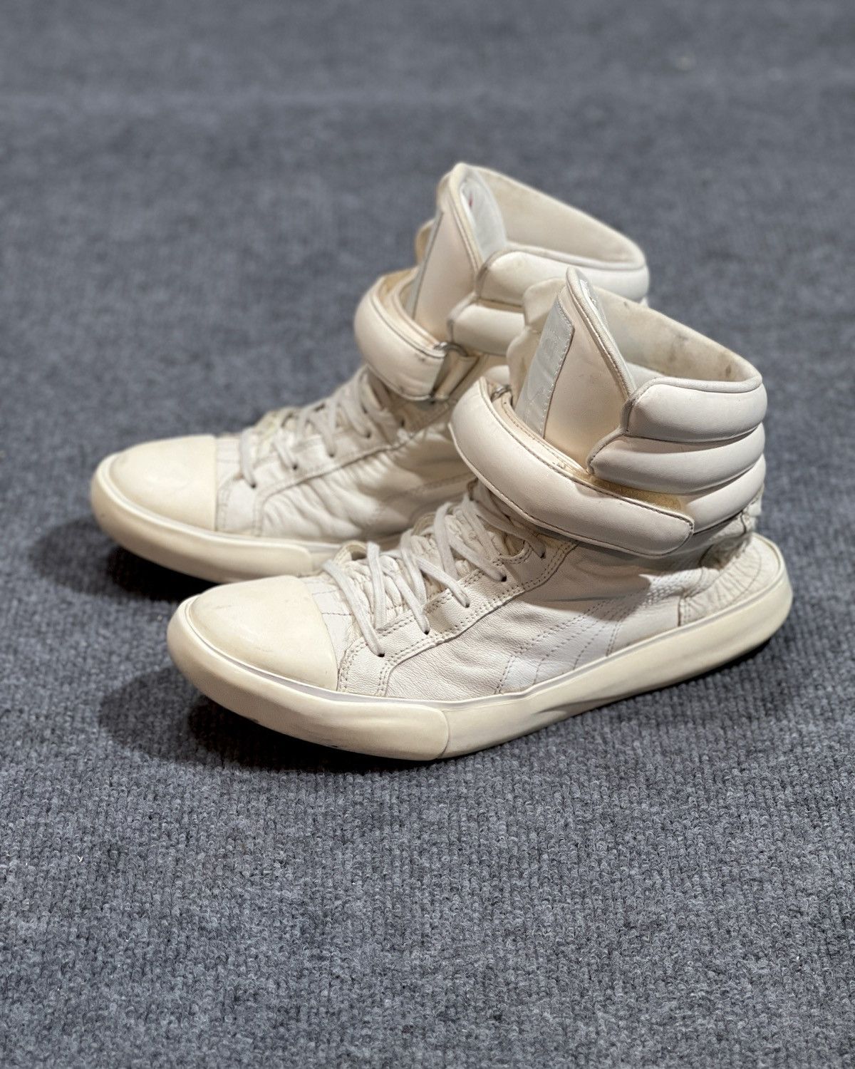 PUMA Jasper Cloud Dancer Sneaker