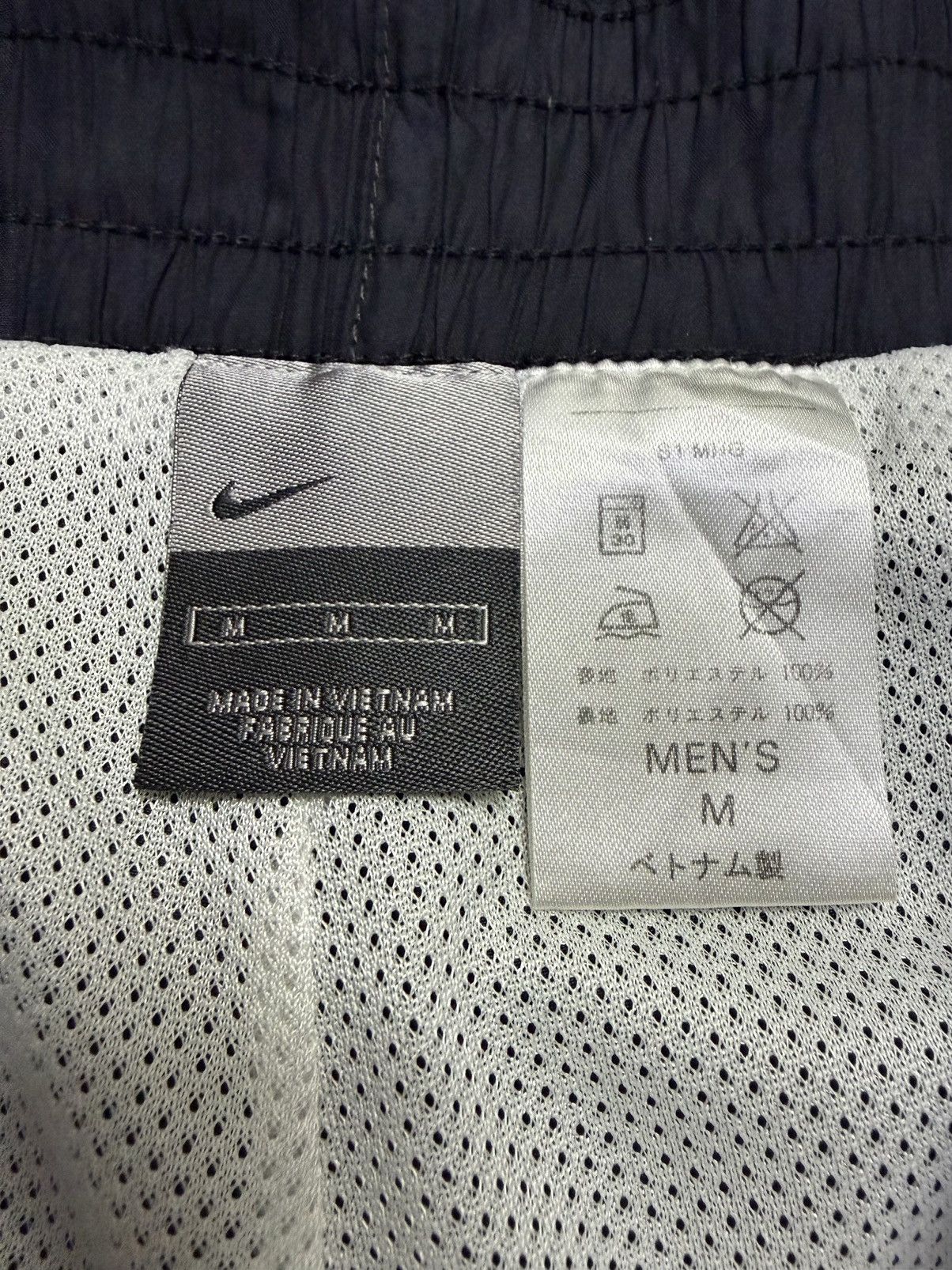 Nike Vintage Y2K Nike Track Pant Side Zip Size US 36 / EU 52 - 13 Thumbnail