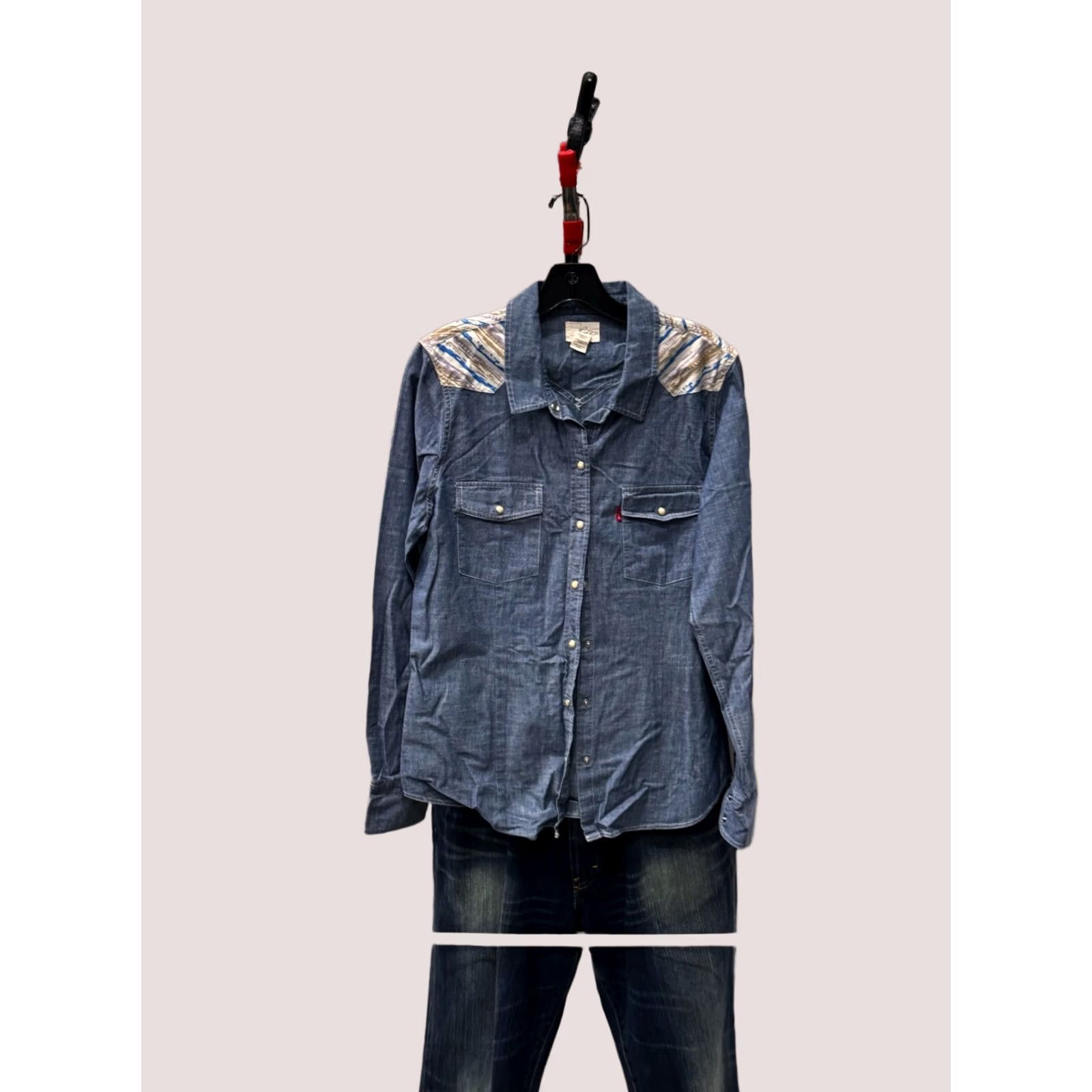 Vintage WOMENS Levis Long SLeeve Pearl Snap LONG SLEEVE SHIRT Large L Shirt Womens Levis Long Sleeve Pearl Snap XL? Size L / US 10 / IT 46 - 1 Thumbnail