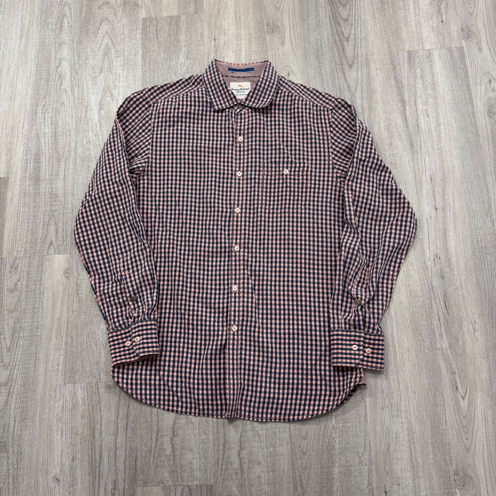 Tommy Bahama Tommy Bahama Jeans Shirt Men's Medium Pink Blue Plaid Check Size US M / EU 48-50 / 2 - 2 Thumbnail