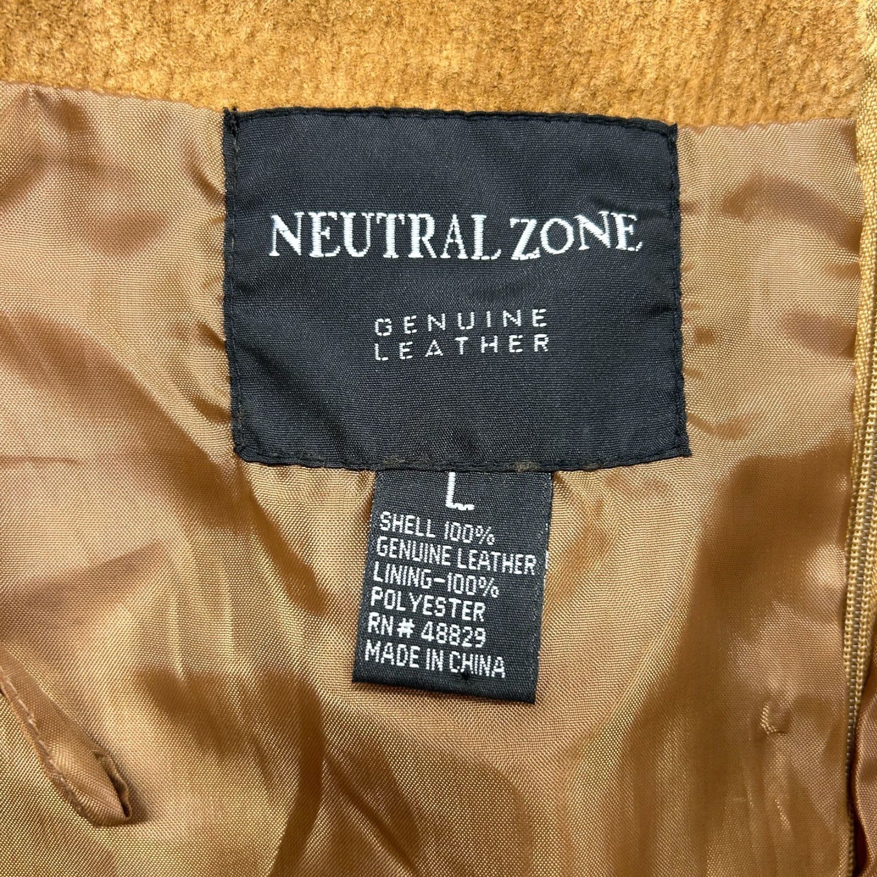 Vintage VINTAGE Neutral Zone Leather Skirt Womens L Brown Midi Genuine Suede 90s Size 36" / US 14 / IT 50 - 2 Thumbnail